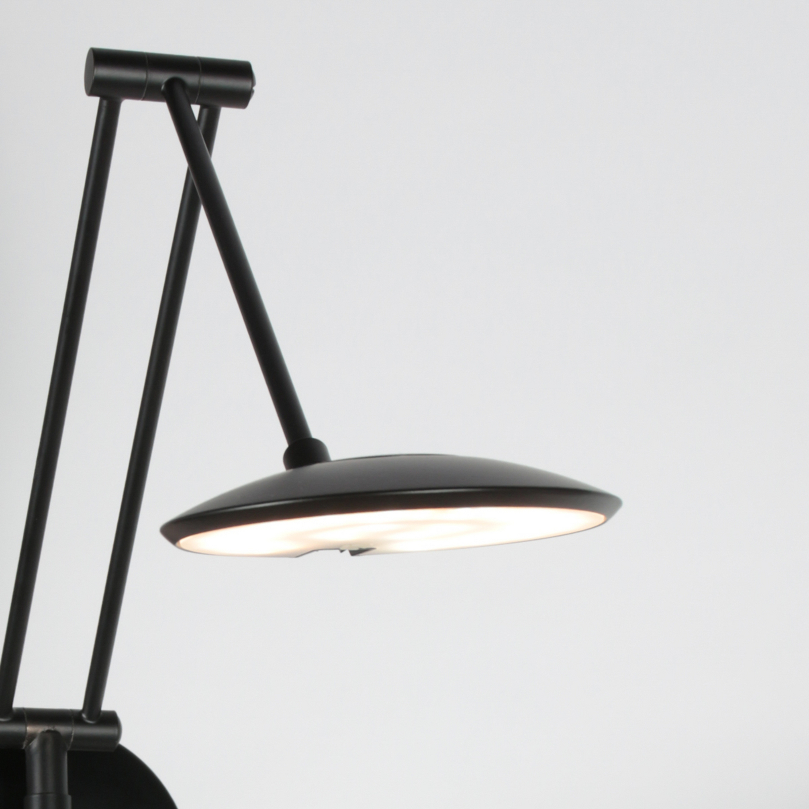 LED-Wandlampe Zenith 2 mit Arm schwarz, CCT, Metall, Stecker LED-Wandlampe Zenith 2 mit Arm schwarz, CCT, Metall, Stecker