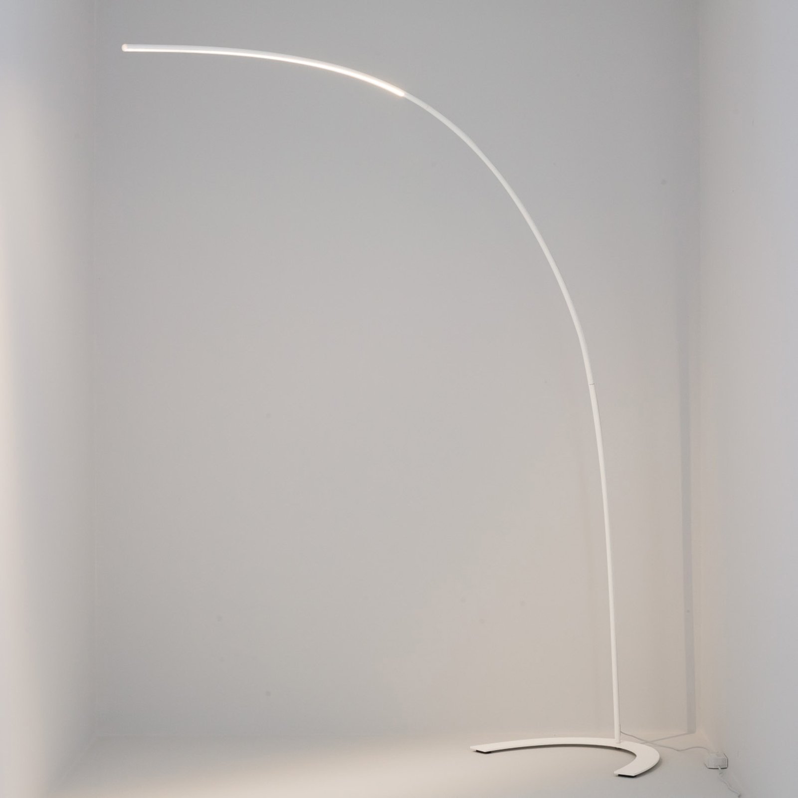 Danua LED Vloerlamp White - Lindby