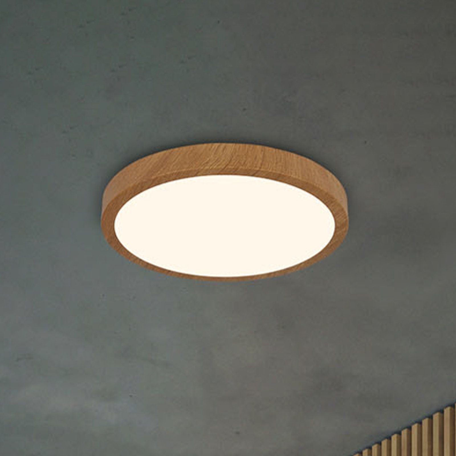 Plafonnier LED Runa Wood aspect bois 3.000 K Ø38cm