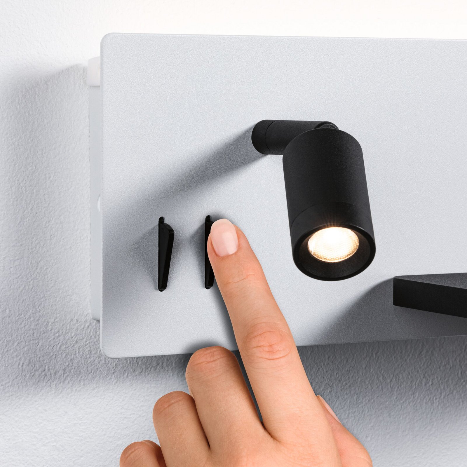 Serra LED Vägglampa USB C Dim. Left Side Matt Vit/Matt Svart - Paulmann