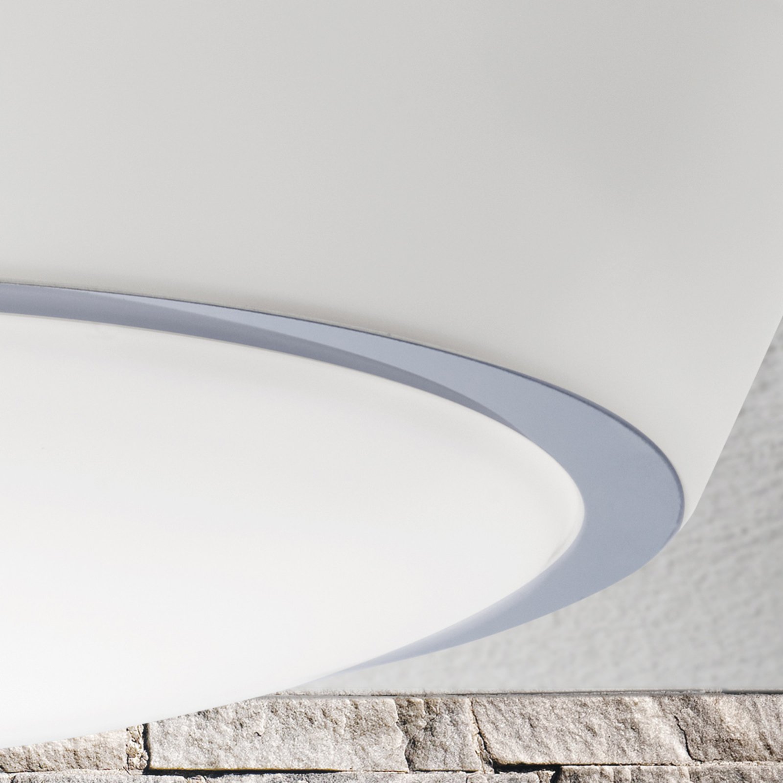 Sklenené stropné svietidlo Pia s krytím IP44, 38 cm