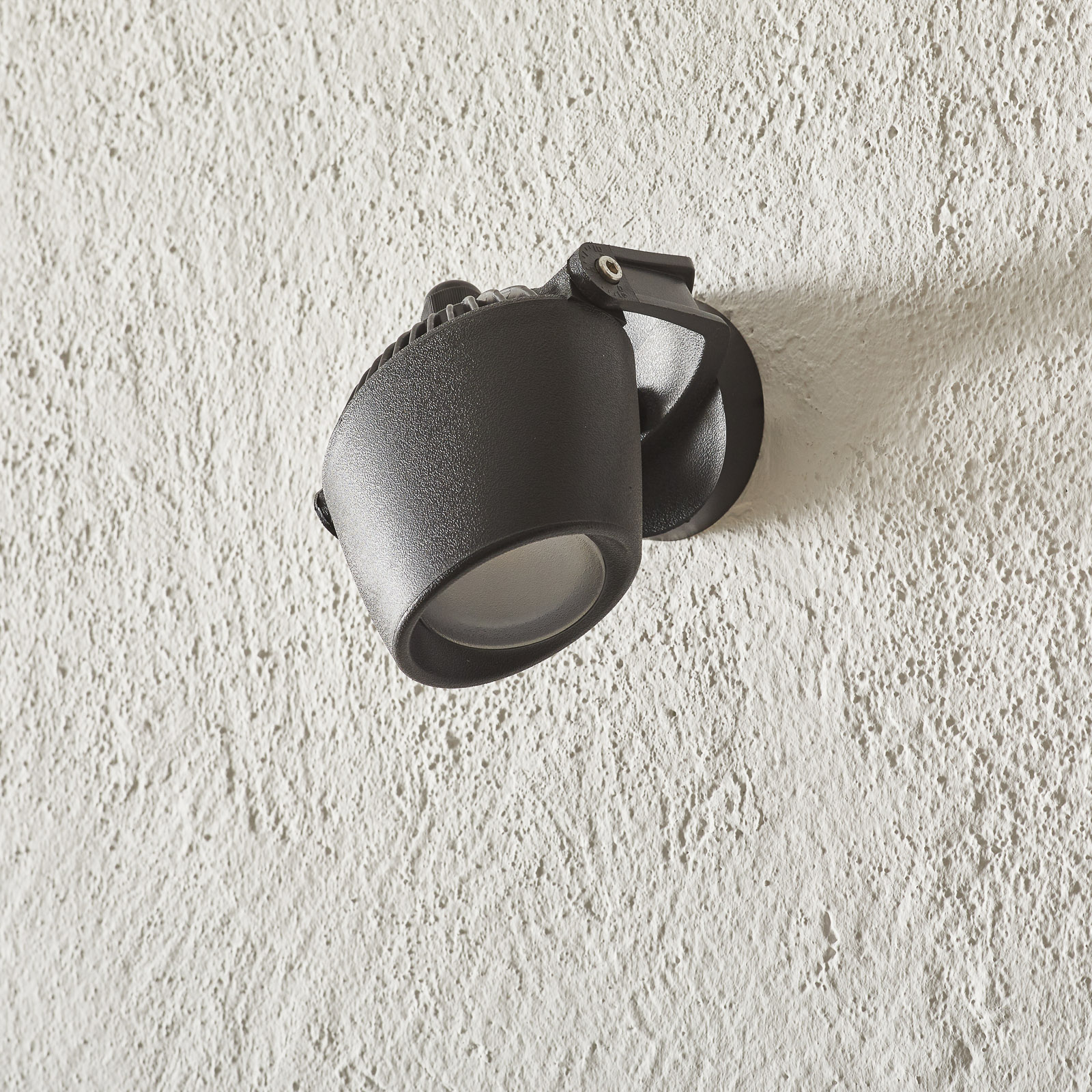 Fumagalli Minitommy-EL spotlight 1-bulb CCT black/frosted, cast resin, polycarbonate, GU10, 3.5 W, energy efficiency: A+, L: 13.5 cm, W: 12.2 cm, H: 12.7 cm