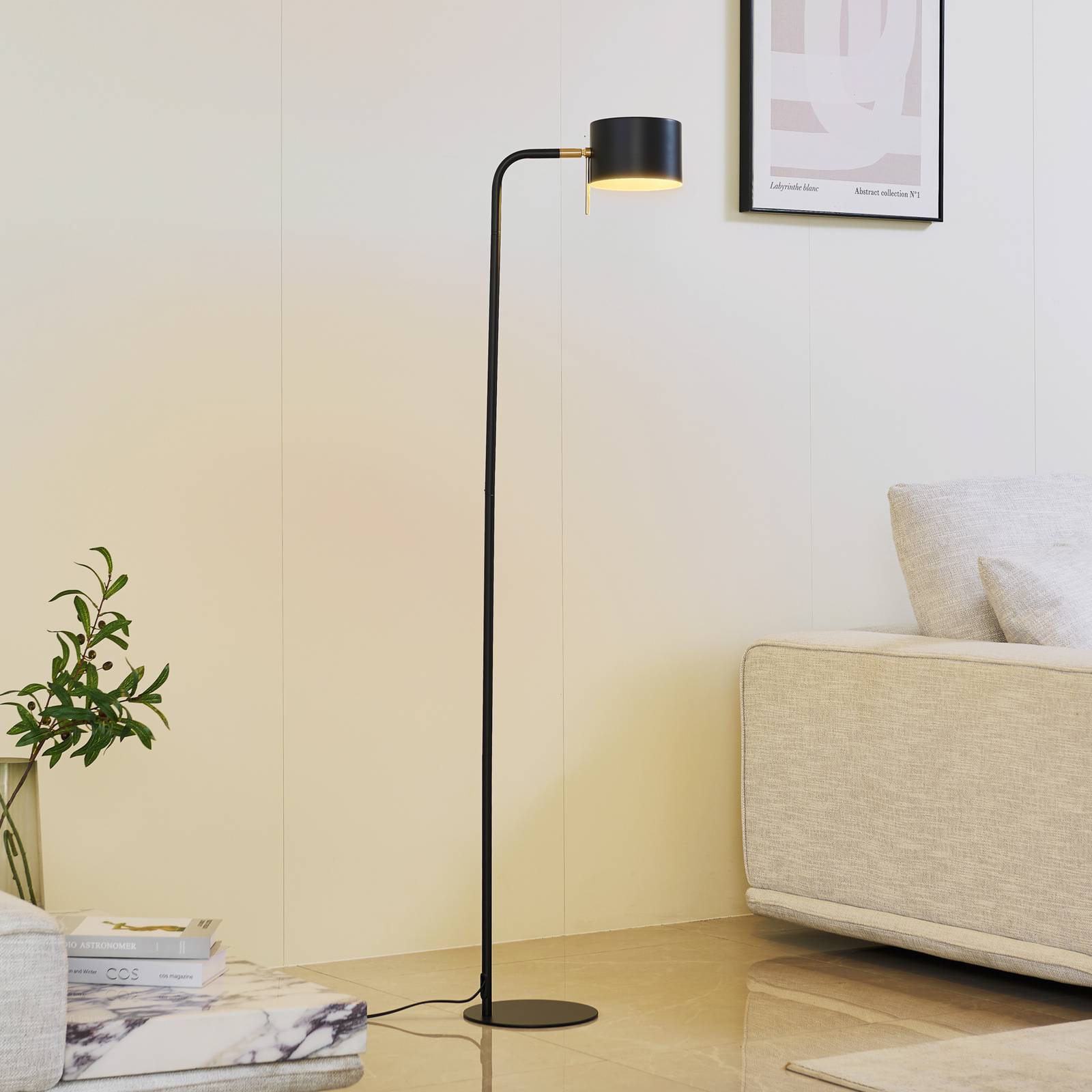 Lindby lampe sur pied Kaida noir métal