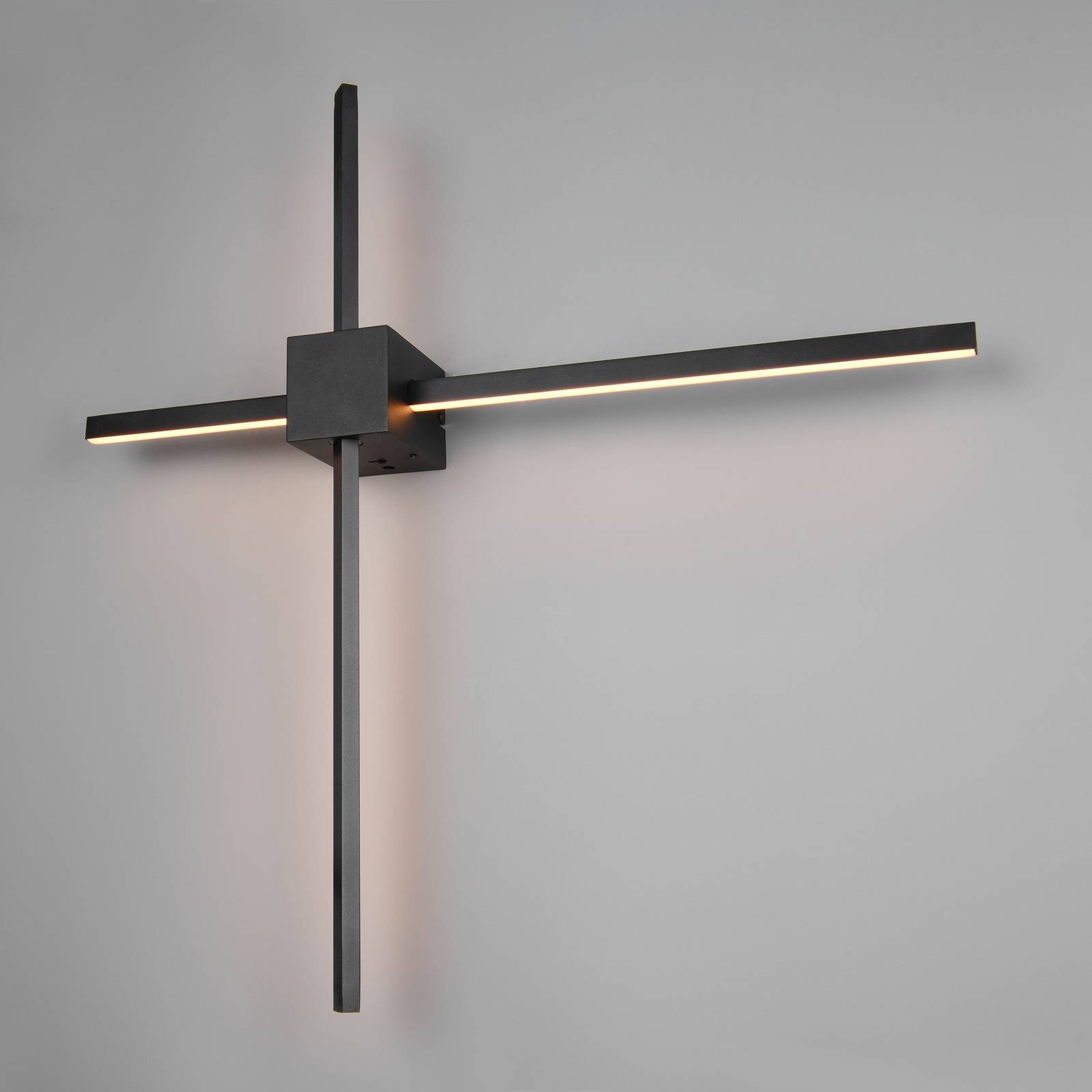 Trio Lighting Applique murale LED Cassino, noir mat, largeur 67 cm, métal