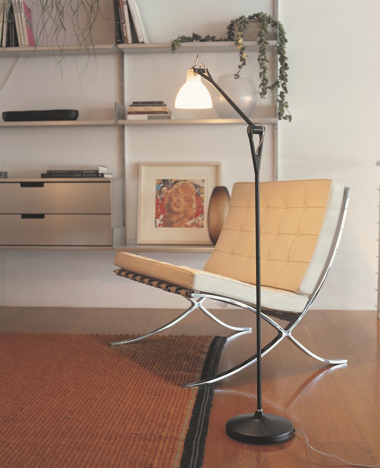 Luxy F1 Floor Lamp Black/Black - Rotaliana