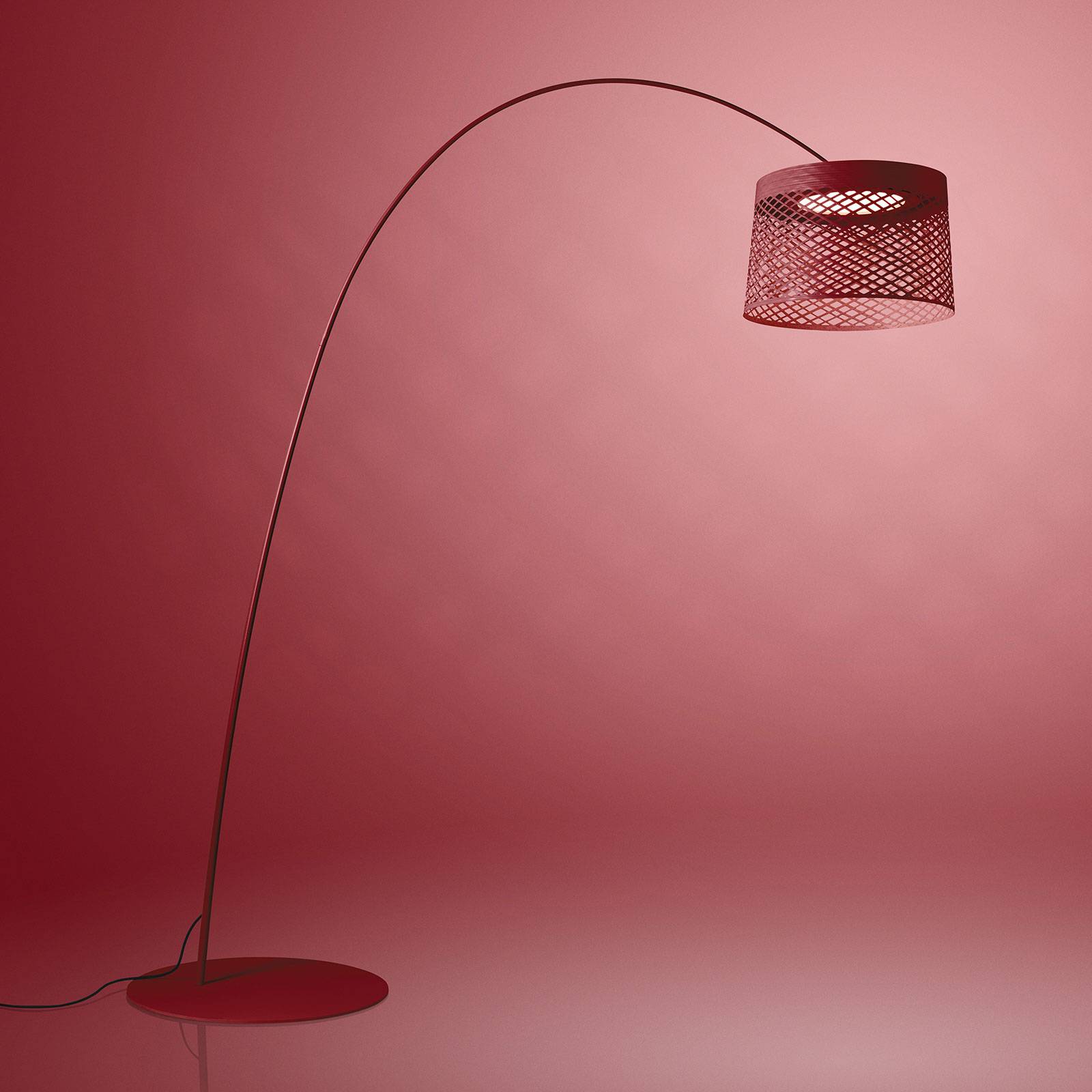 Foscarini Twiggy Grid LED oblúková lampa, karmínovo červená