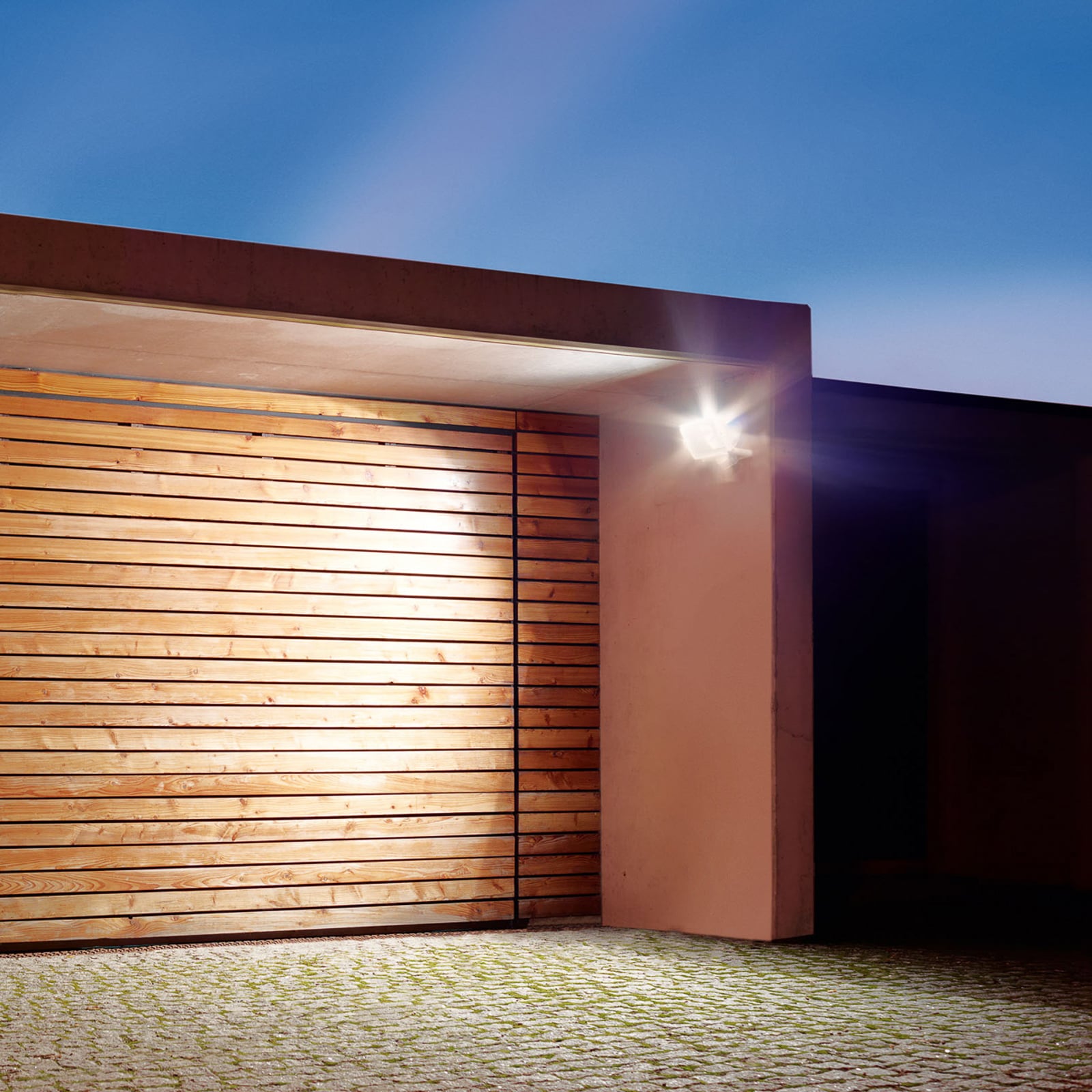 LS 300 S senzorski vanjski LED reflektor, crna, IP44 - STEINEL