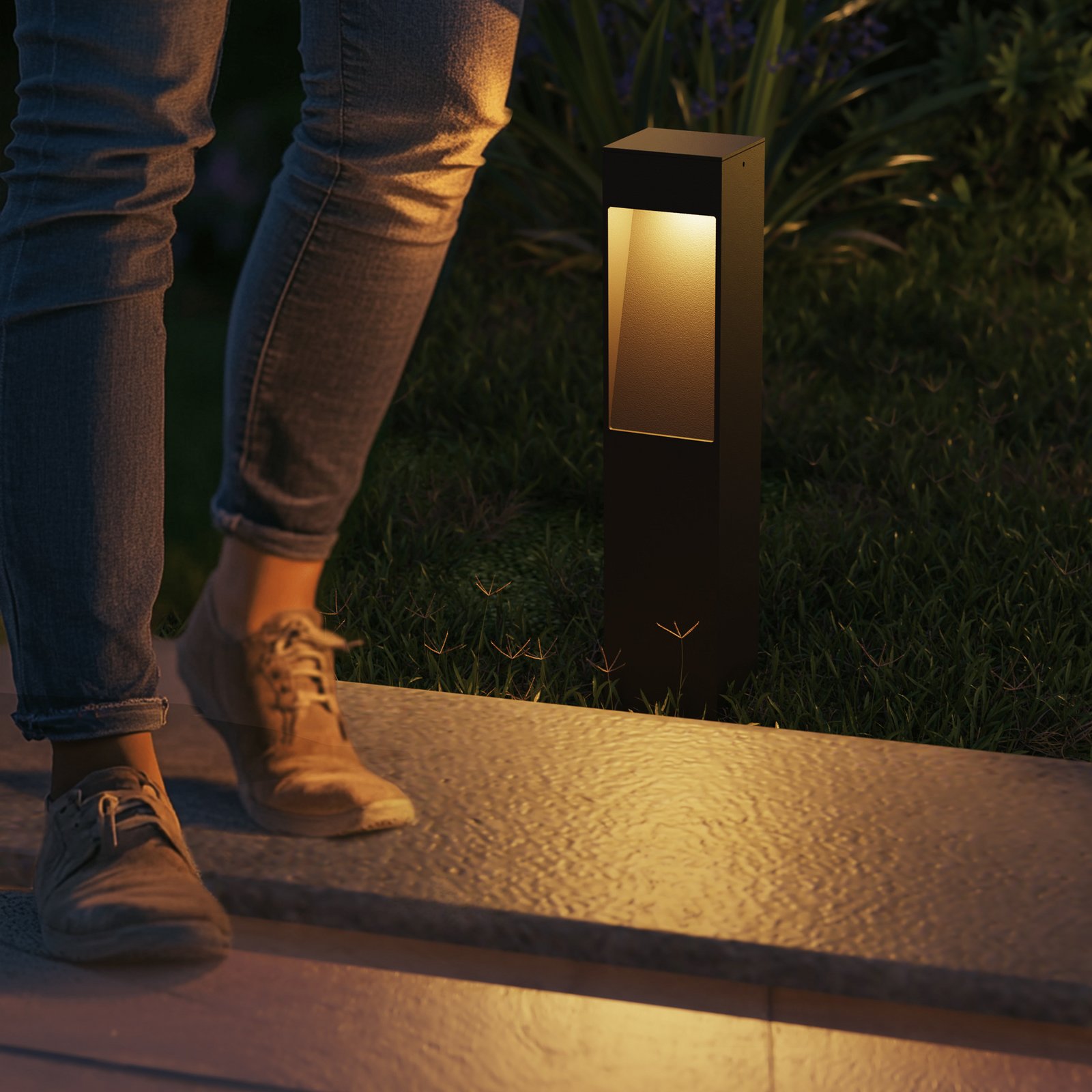 Calex LED pedestal light Terni, black aluminium, IP65