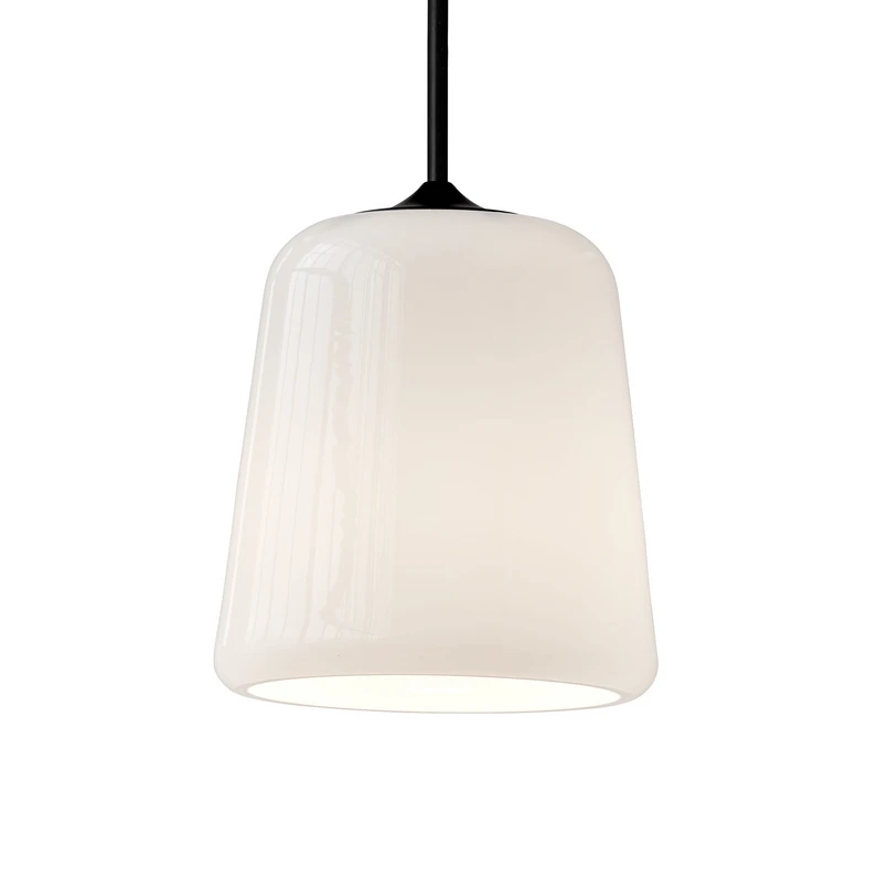 New Works – Material Pendelleuchte White Opal Glass