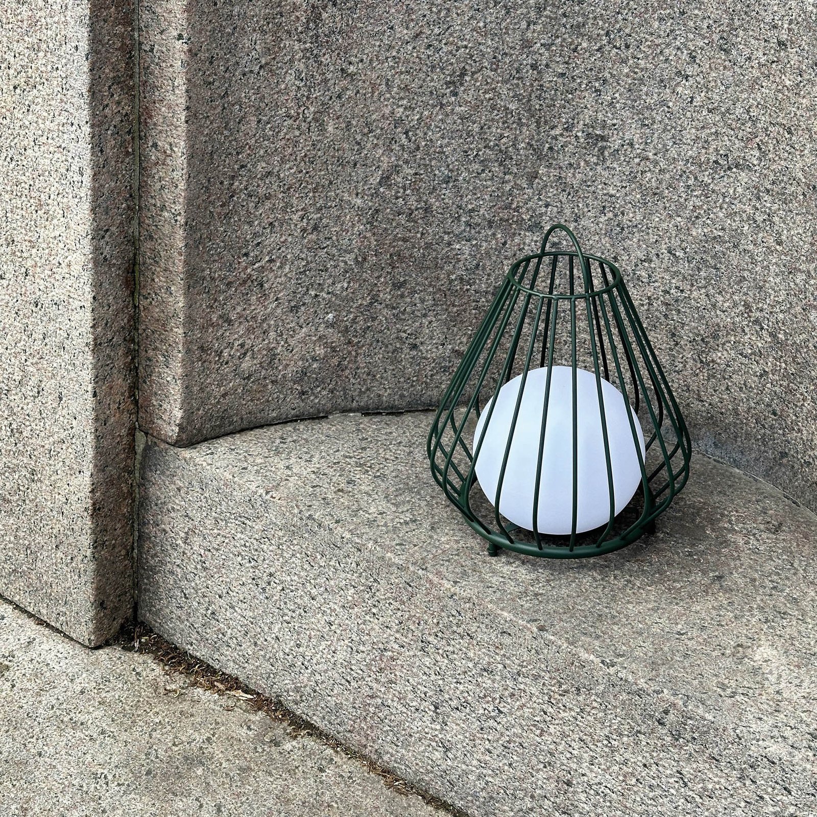 Evesham Outdoor Lantern Medium Black - DybergLarsen