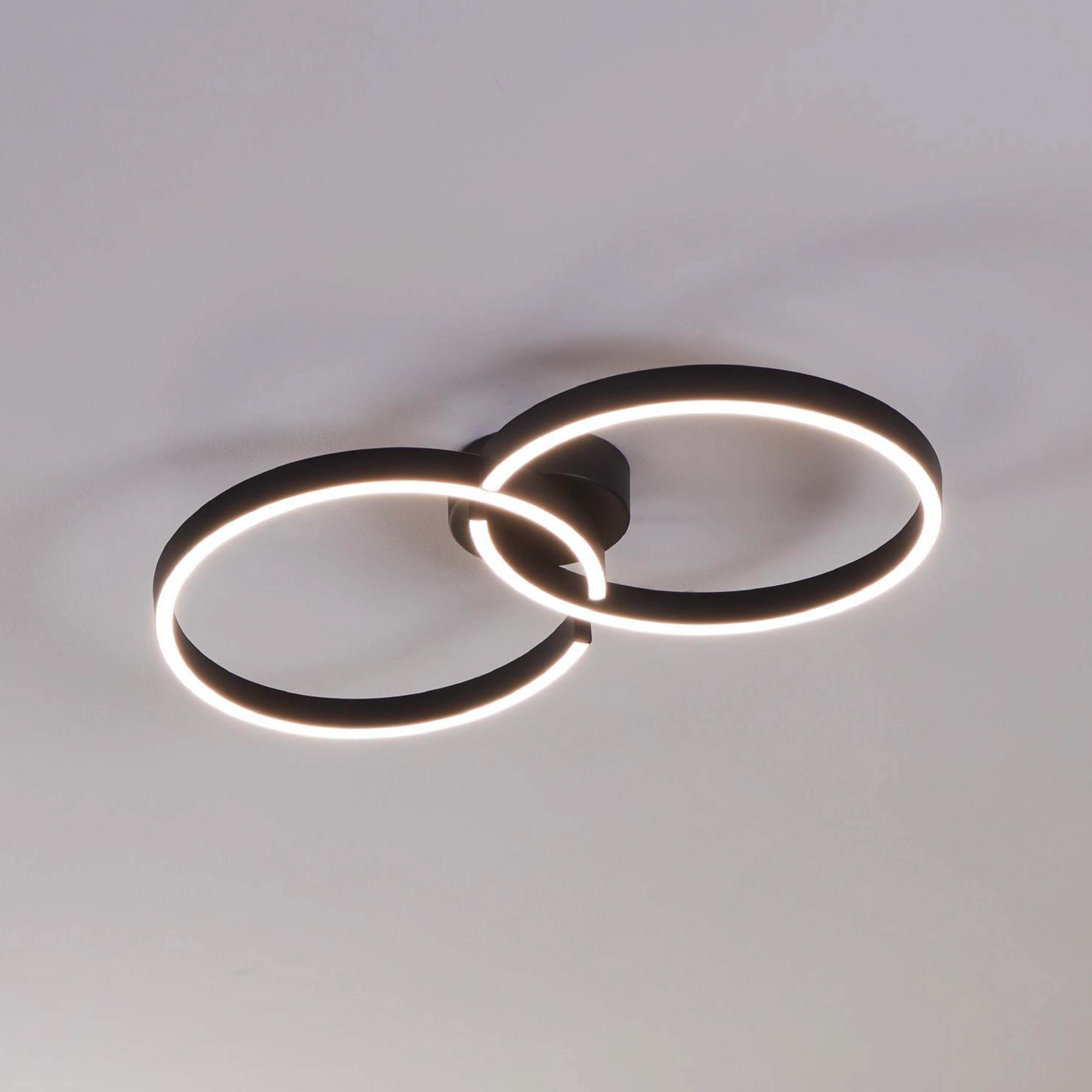 Candeeiro de teto LED Armandolo, preto, comprimento 67 cm, CCT, RGB