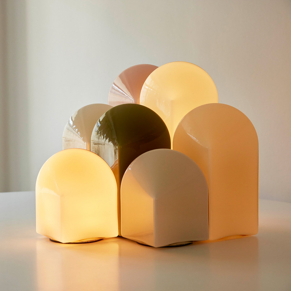 HAY Parade 320 Bordslampa Shell, vit från HAY