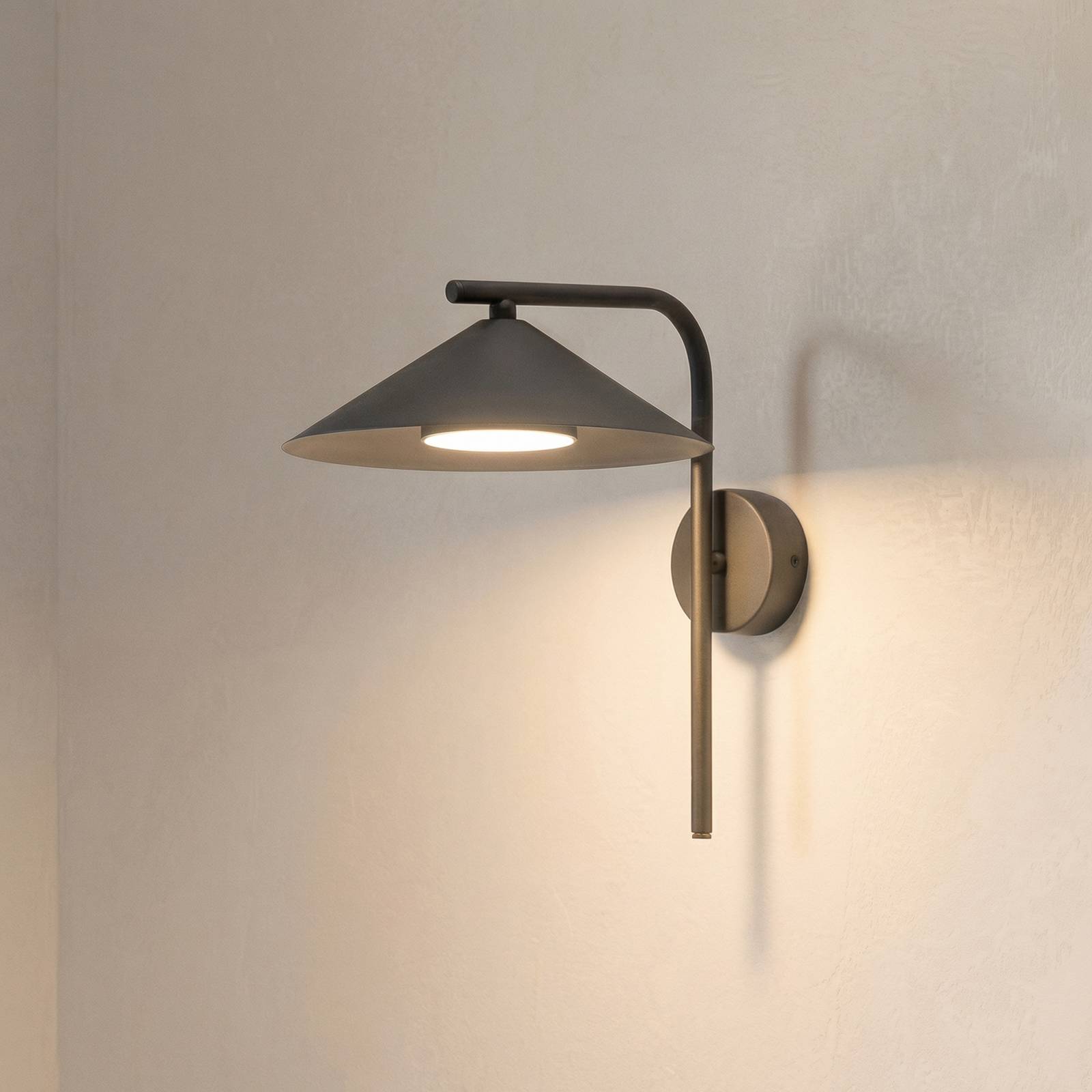 TK Lighting Vägglampa Lume, brun, metall, höjd 30,5 cm