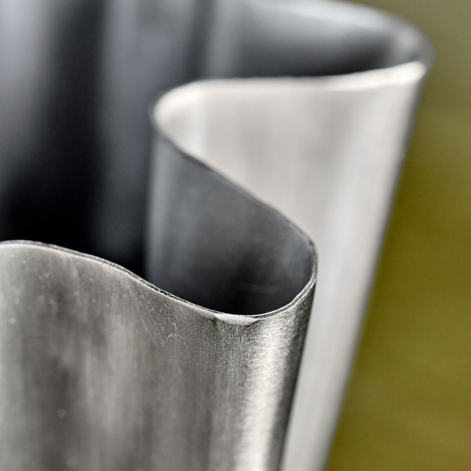 Vaso HDFlood, argento spazzolato, 13 cm, metallo - House Doctor