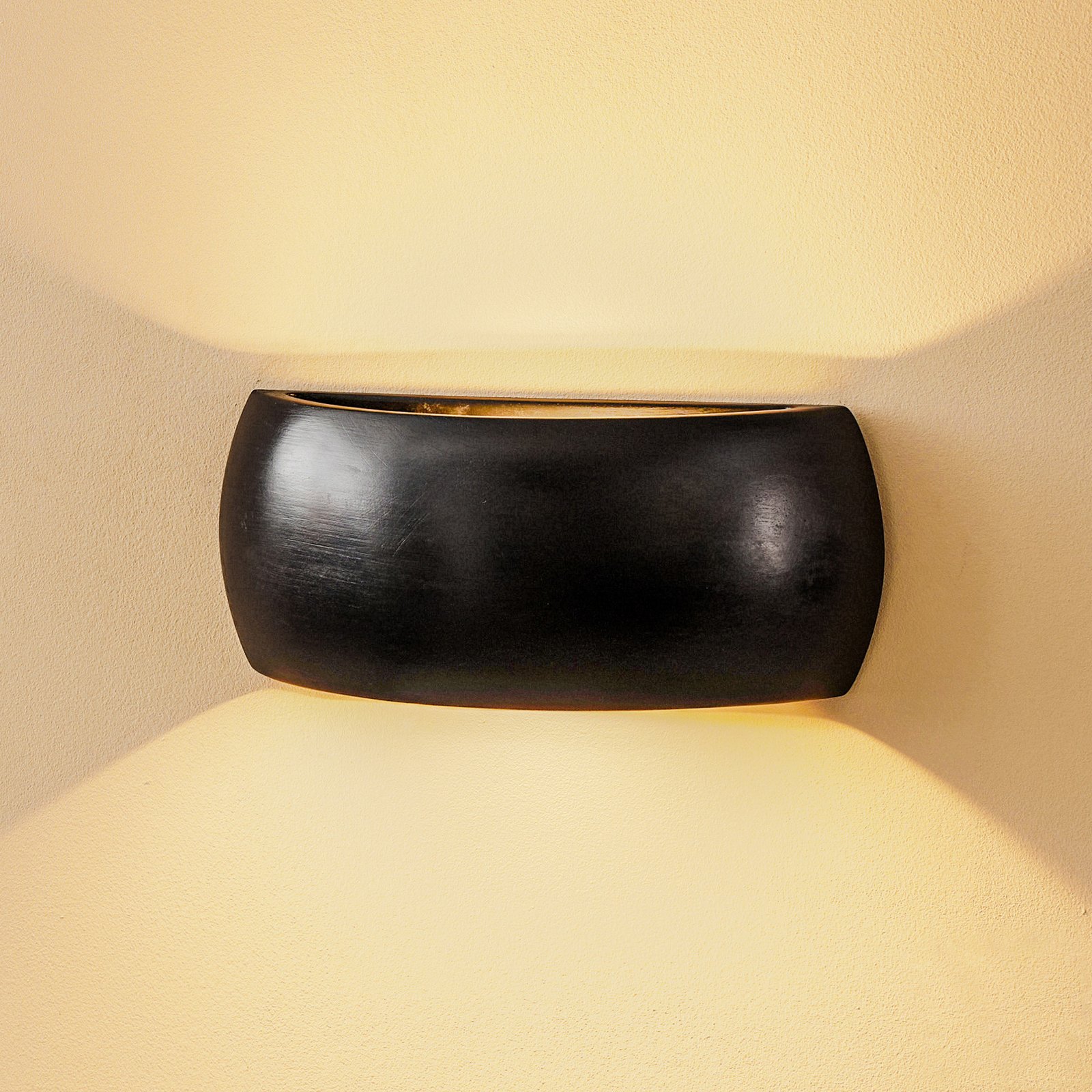 Wandlamp Bow up/down keramiek zwart breedte 32 cm