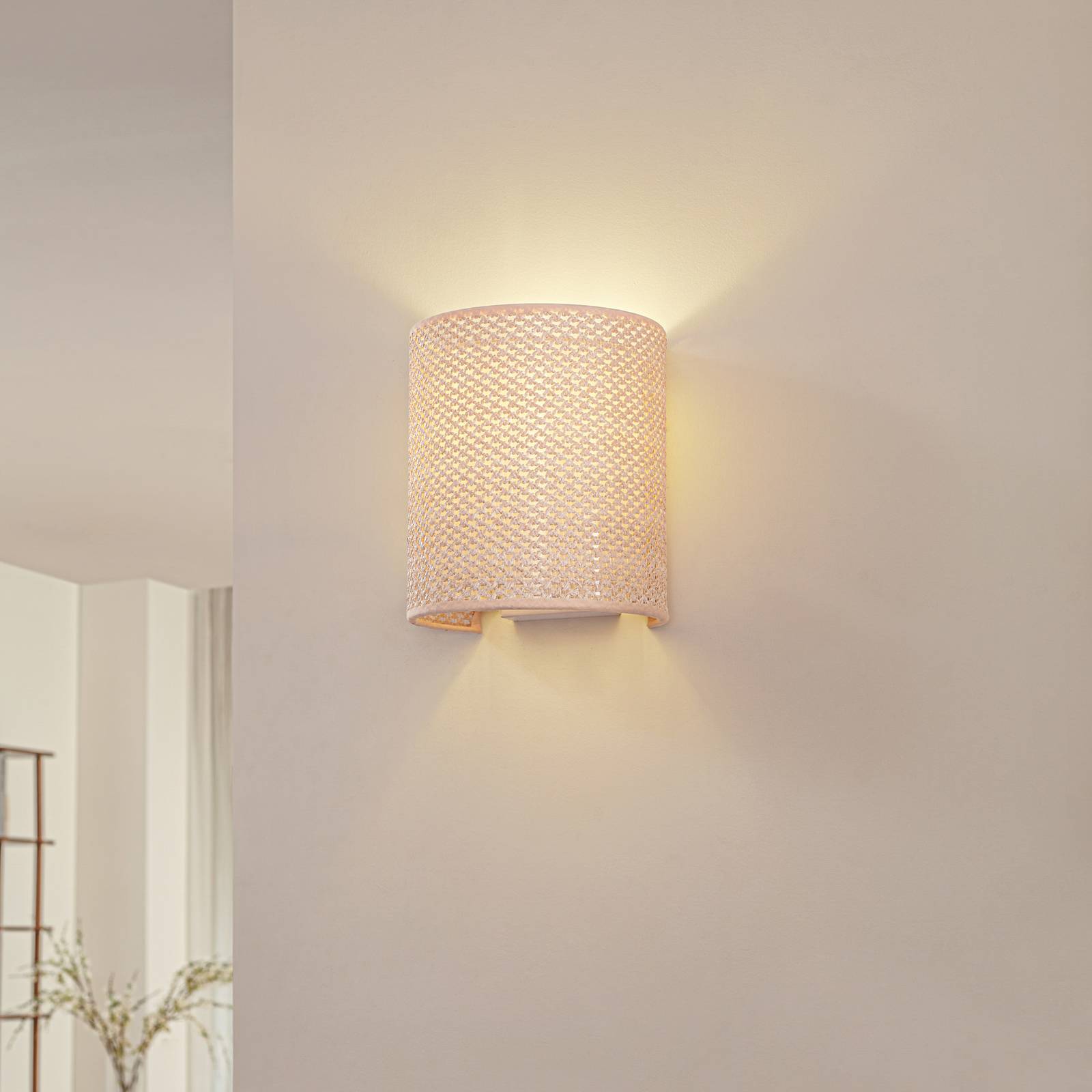 Lindby Wandleuchte Soula, 20 cm, beige, Kunststoff, E27 günstig online kaufen