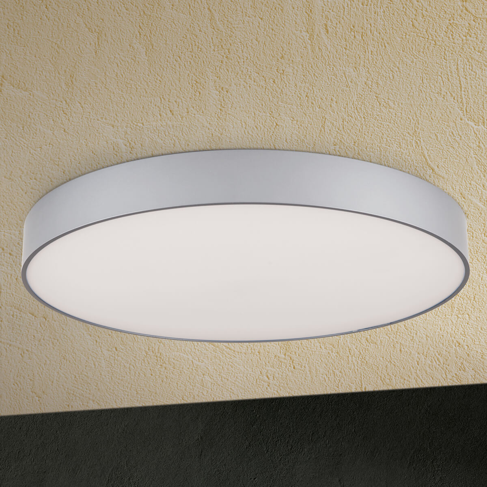 Ściemniana lampa sufitowa LED Egilo, 60 cm
