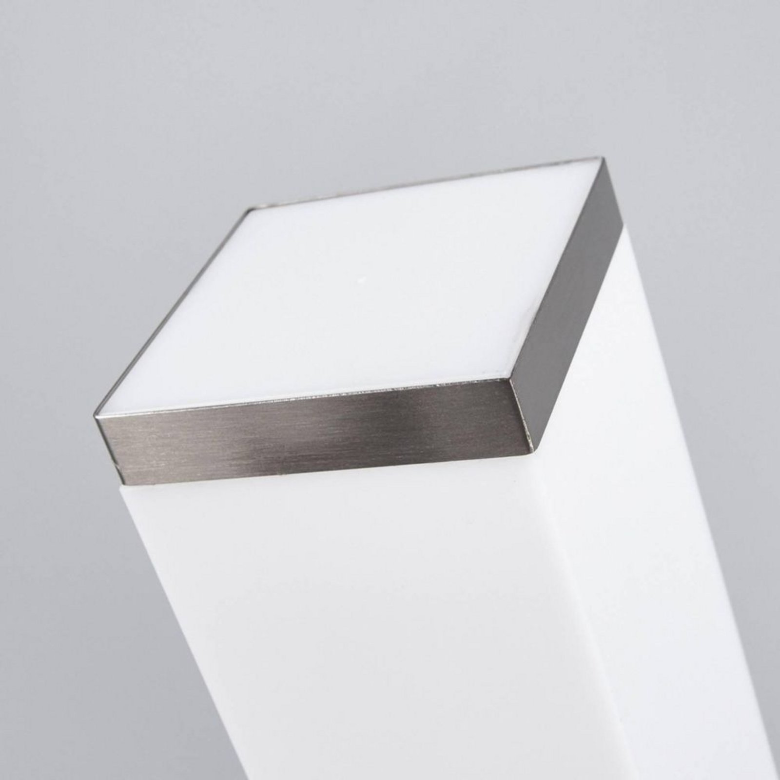 Lorian Trädgårdslampa Stainless Steel/White - Lindby