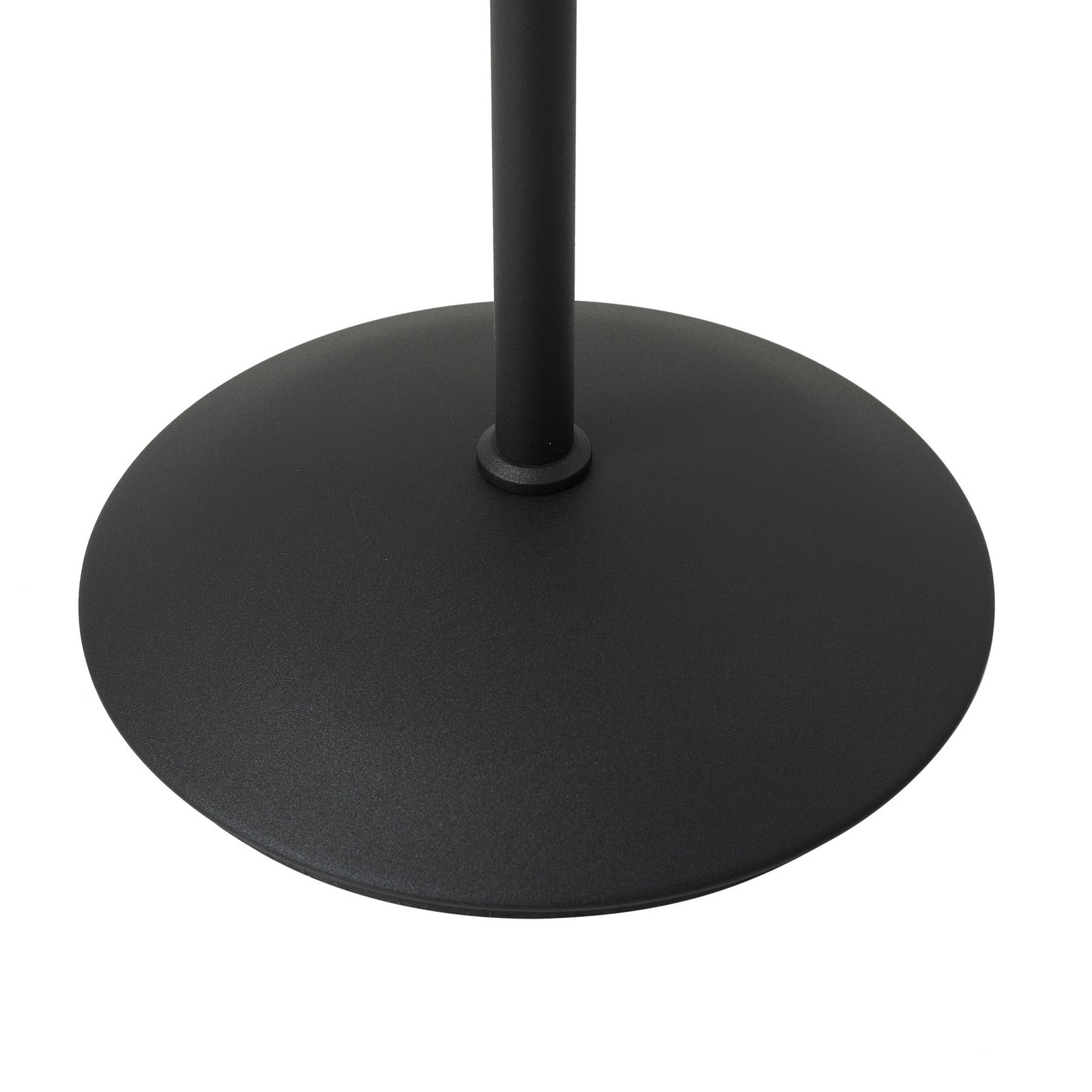 Elvyn LED-gulvlampe, sort, justerbar - Lindby