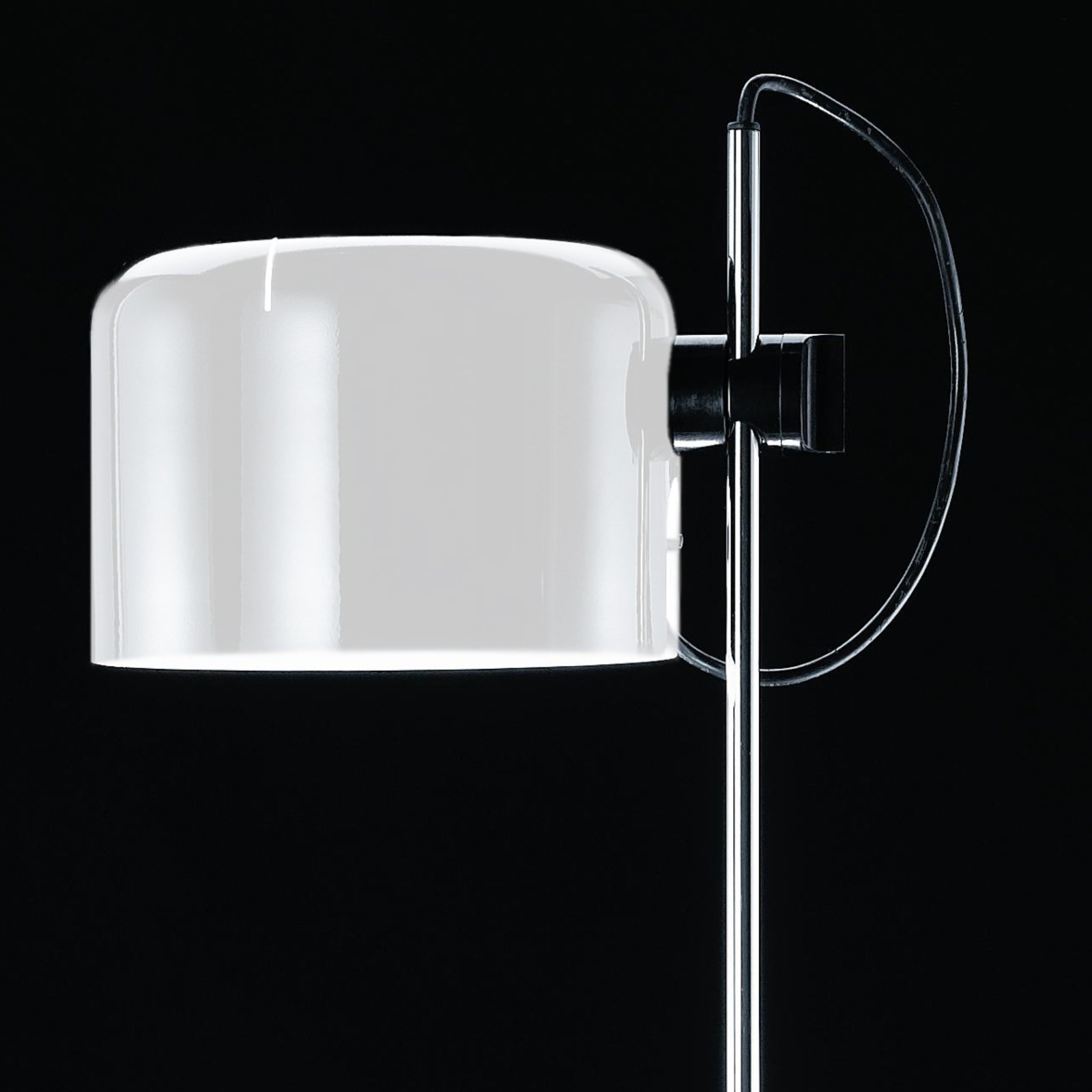 Timeless designer floor lamp Coupé white