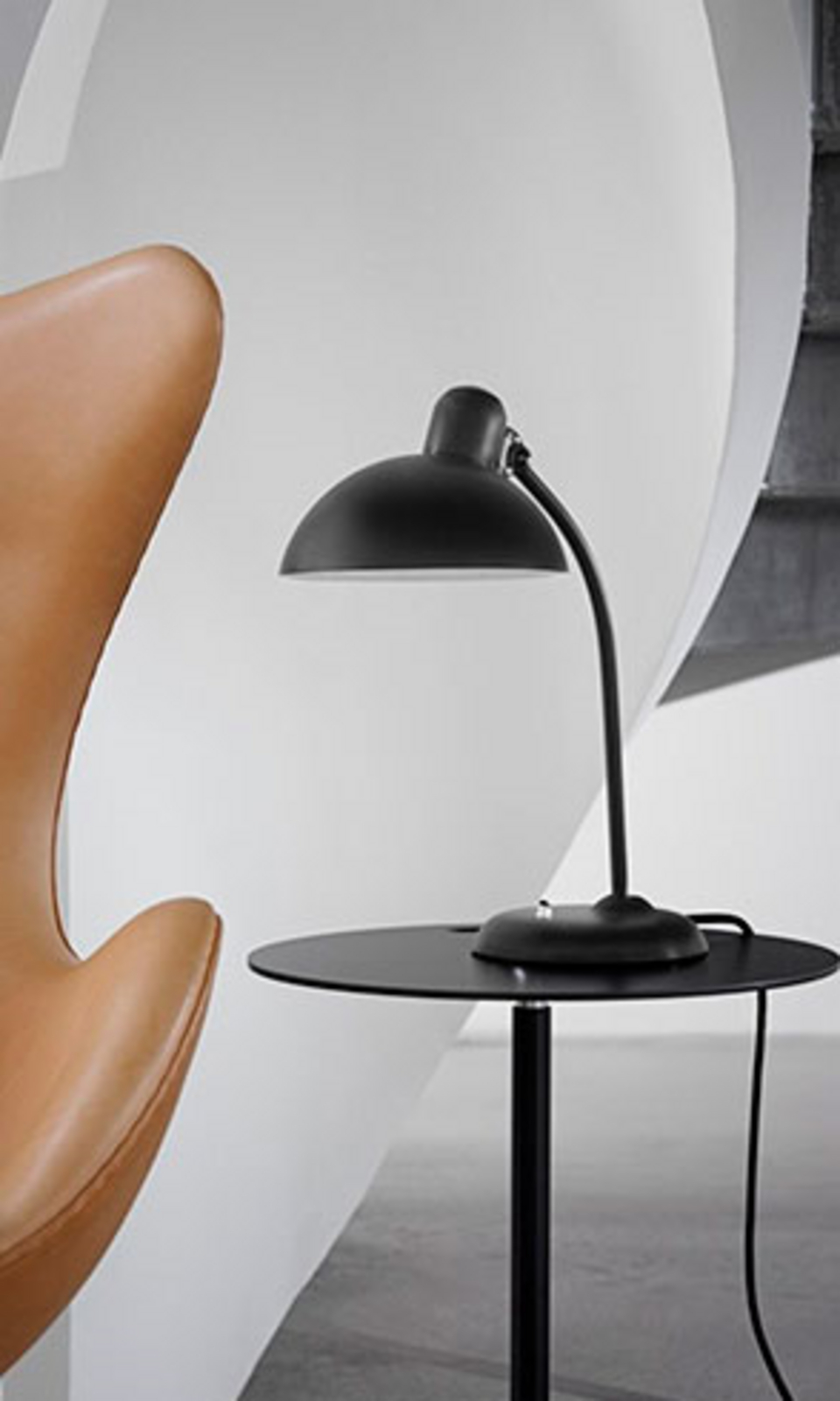 KAISER idell™ 6556-T Table Lamp Matt Black - Fritz Hansen