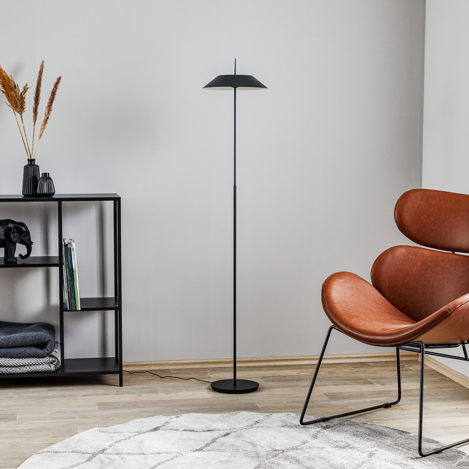 Mayfair LED-Stehleuchte, graphitgrau - Vibia Mayfair LED-Stehleuchte, graphitgrau - Vibia