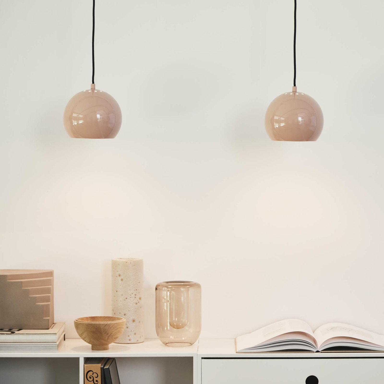 Ball Candeeiro Suspenso Ø18 Glossy Nude - Frandsen