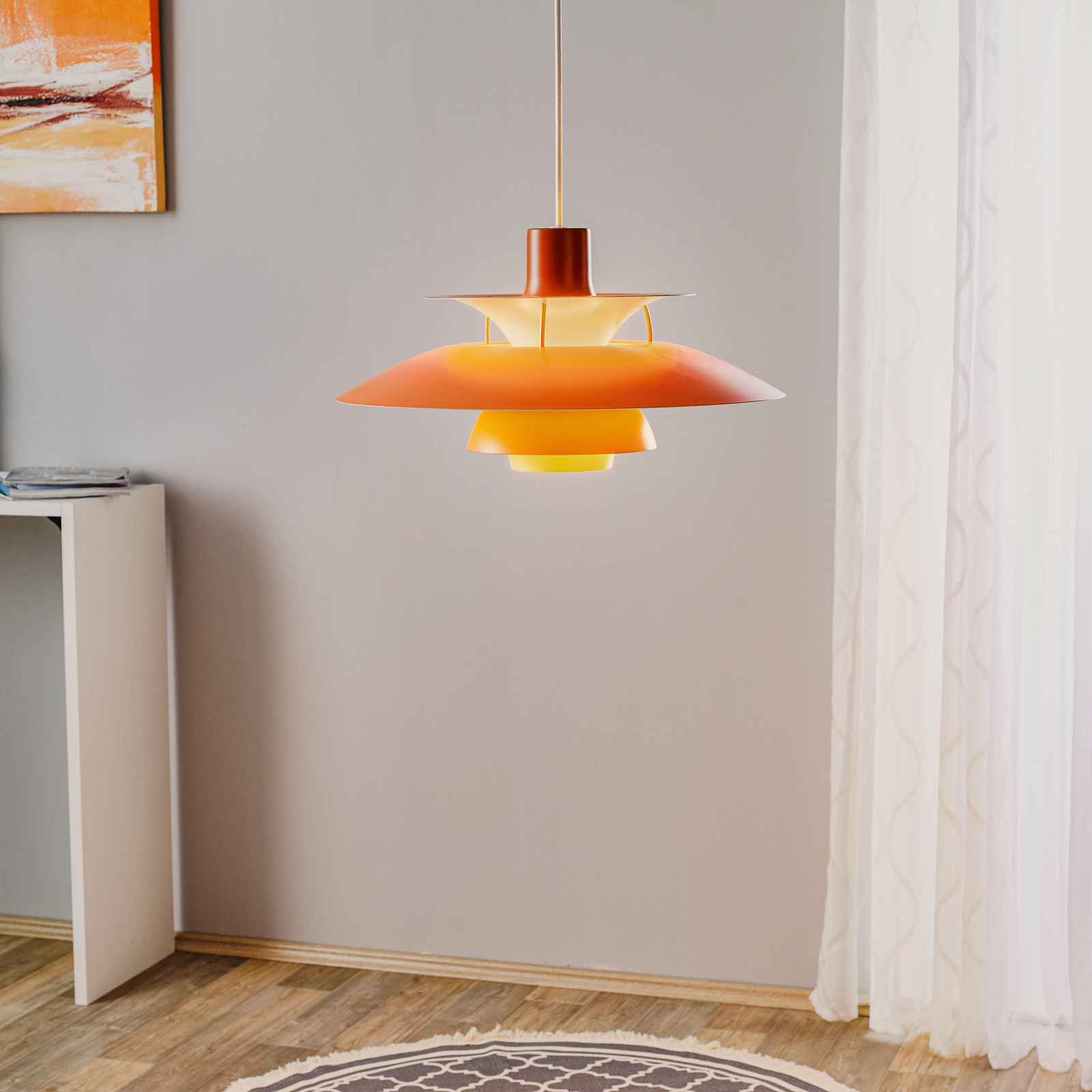 Louis Poulsen PH 5, дизайнерска висяща лампа в оранжево