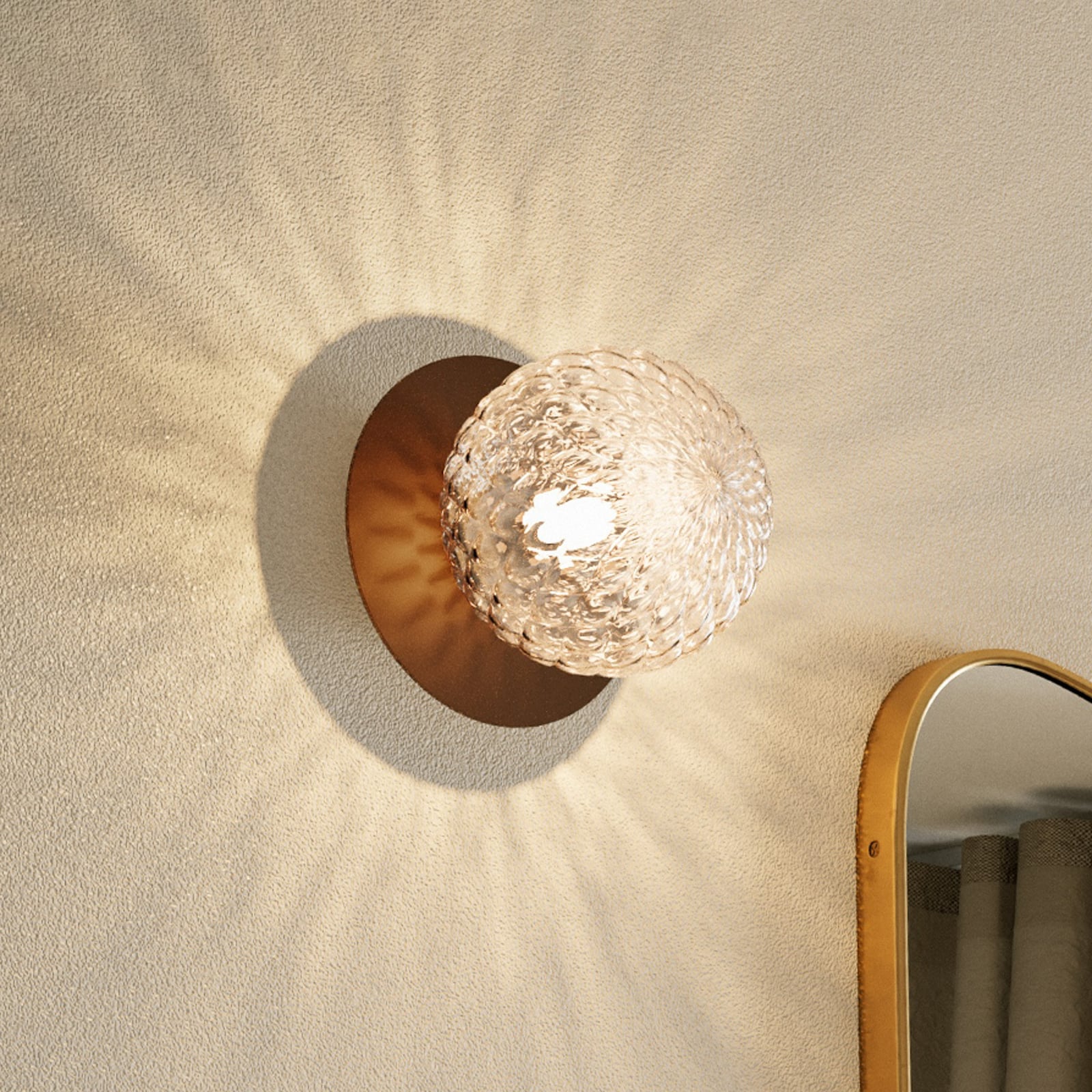 Nuura стенна лампа Liila 1, Ø 14 cm, IP44, бронз/прозрачна