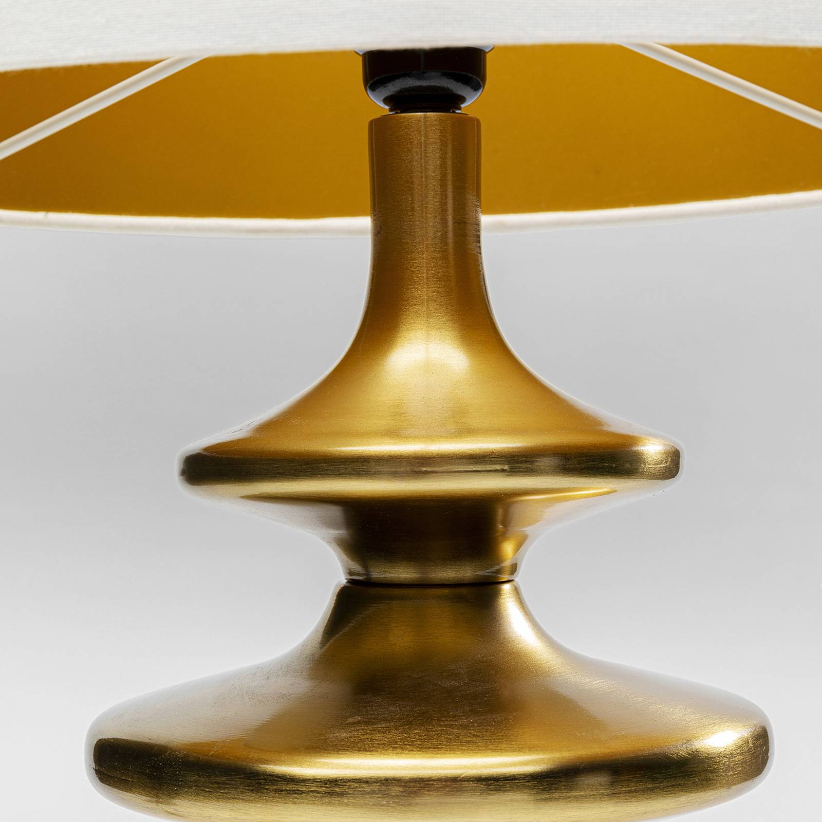 Image of KARE Swing lampada da tavolo con paralume di lino