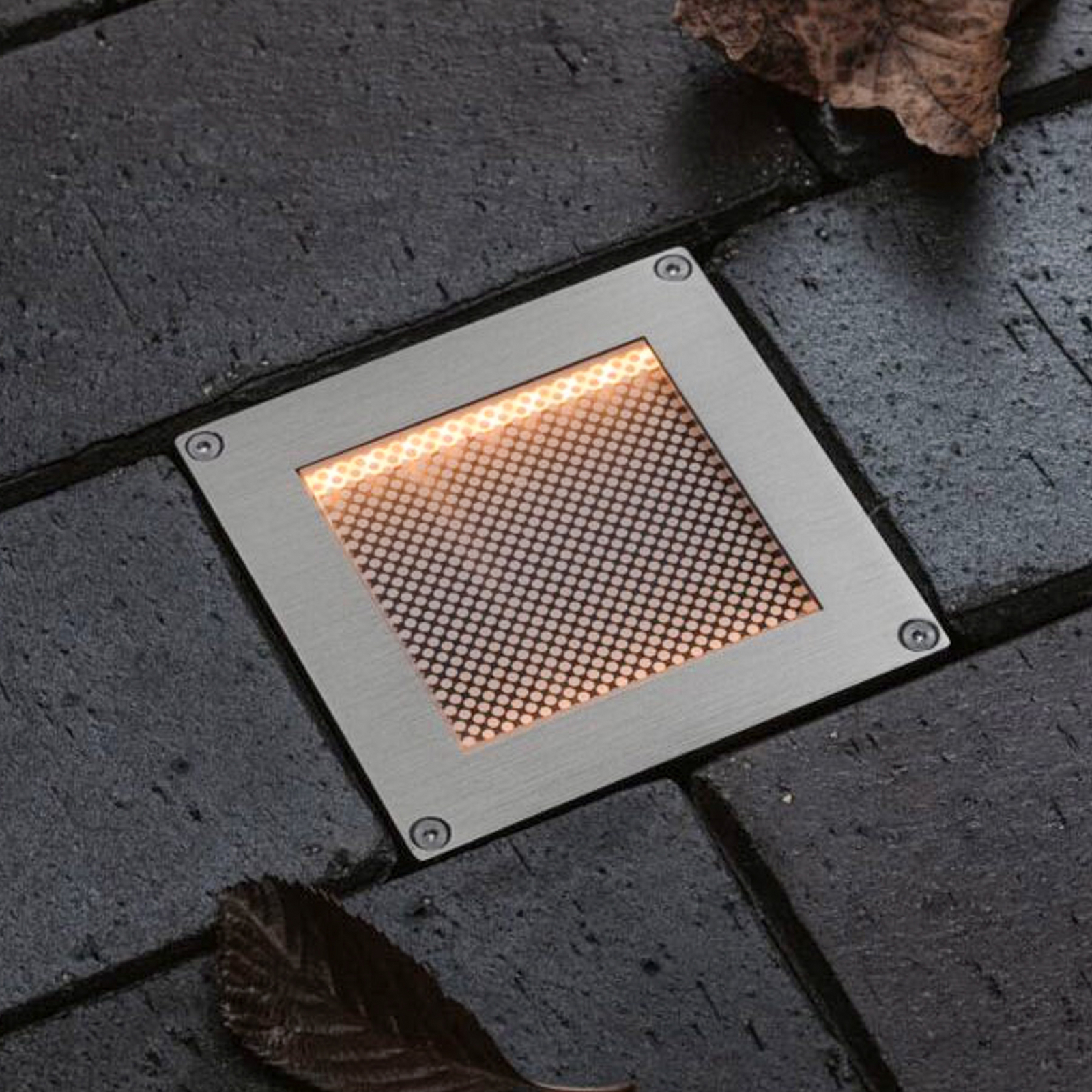 Paulmann LED solárna podlahová svietidlo Sorea, železná, dĺžka 10 cm, 2200 K