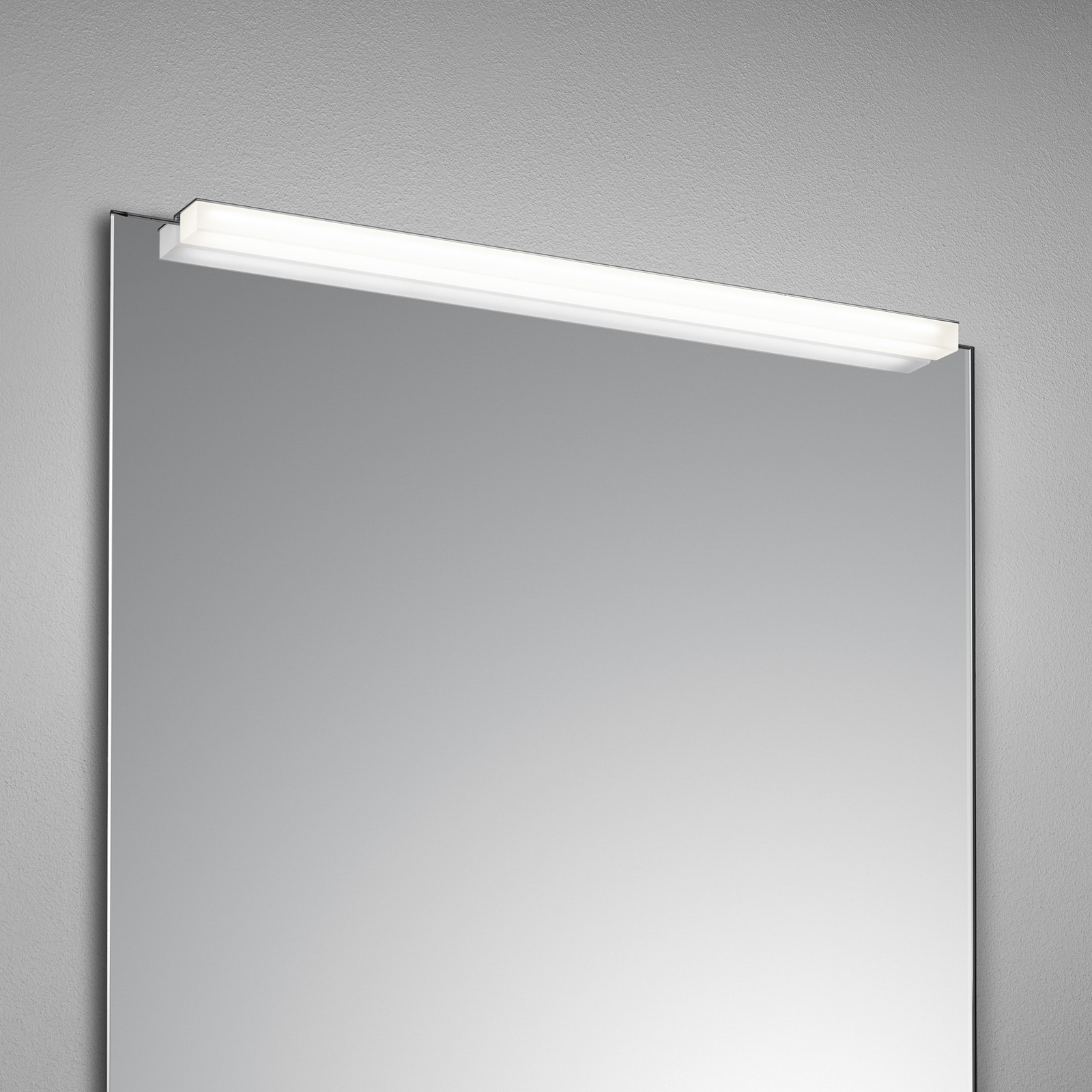 Helestra Onta LED-Spiegelleuchte, IP44, Acryl