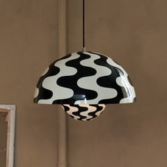 &Tradiční závěsné svítidlo Flowerpot VP2, Ø 50 cm, černá/bílá