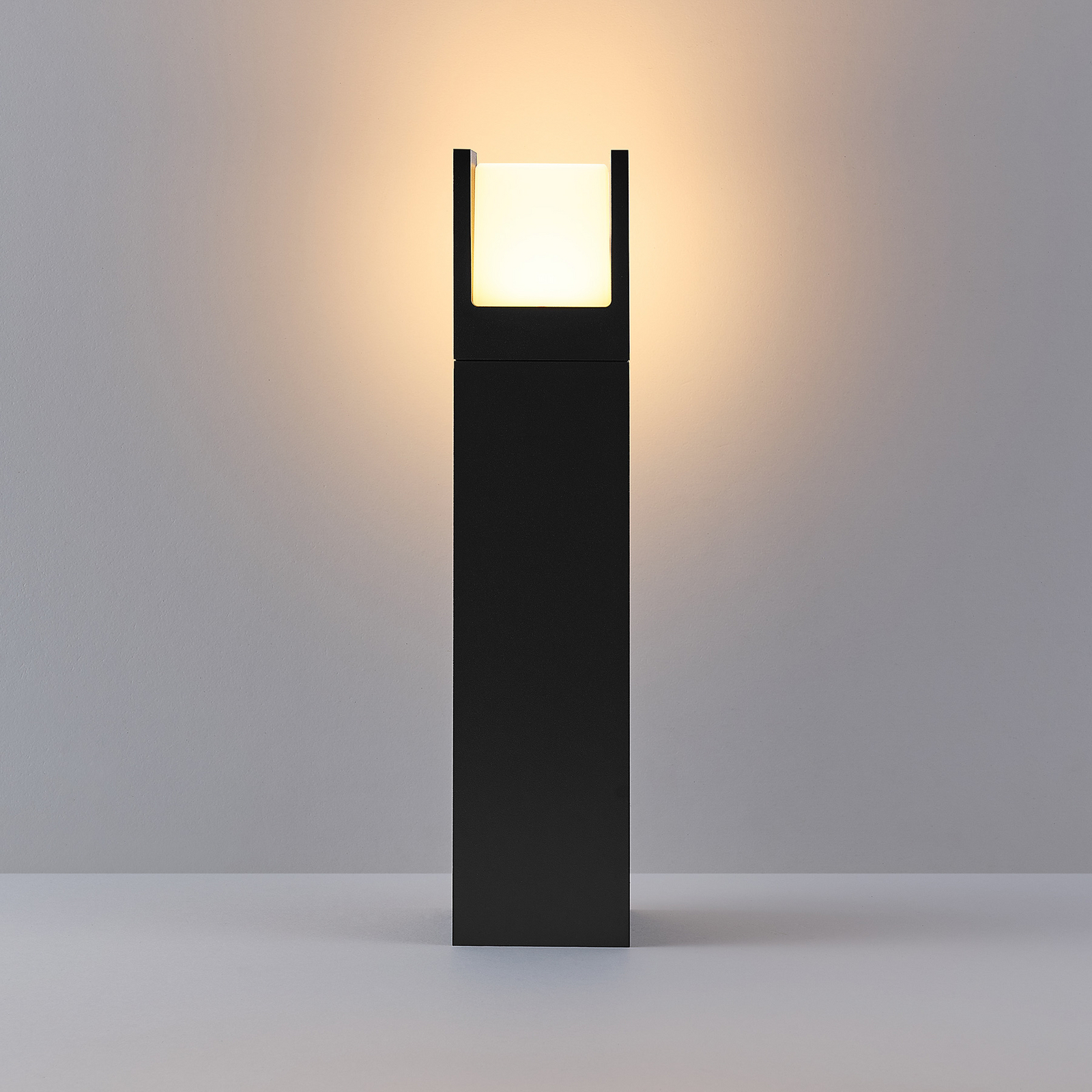 LED-Wegelampe FYNN-U, Höhe 45 cm, anthrazit, CCT IP65 on/off