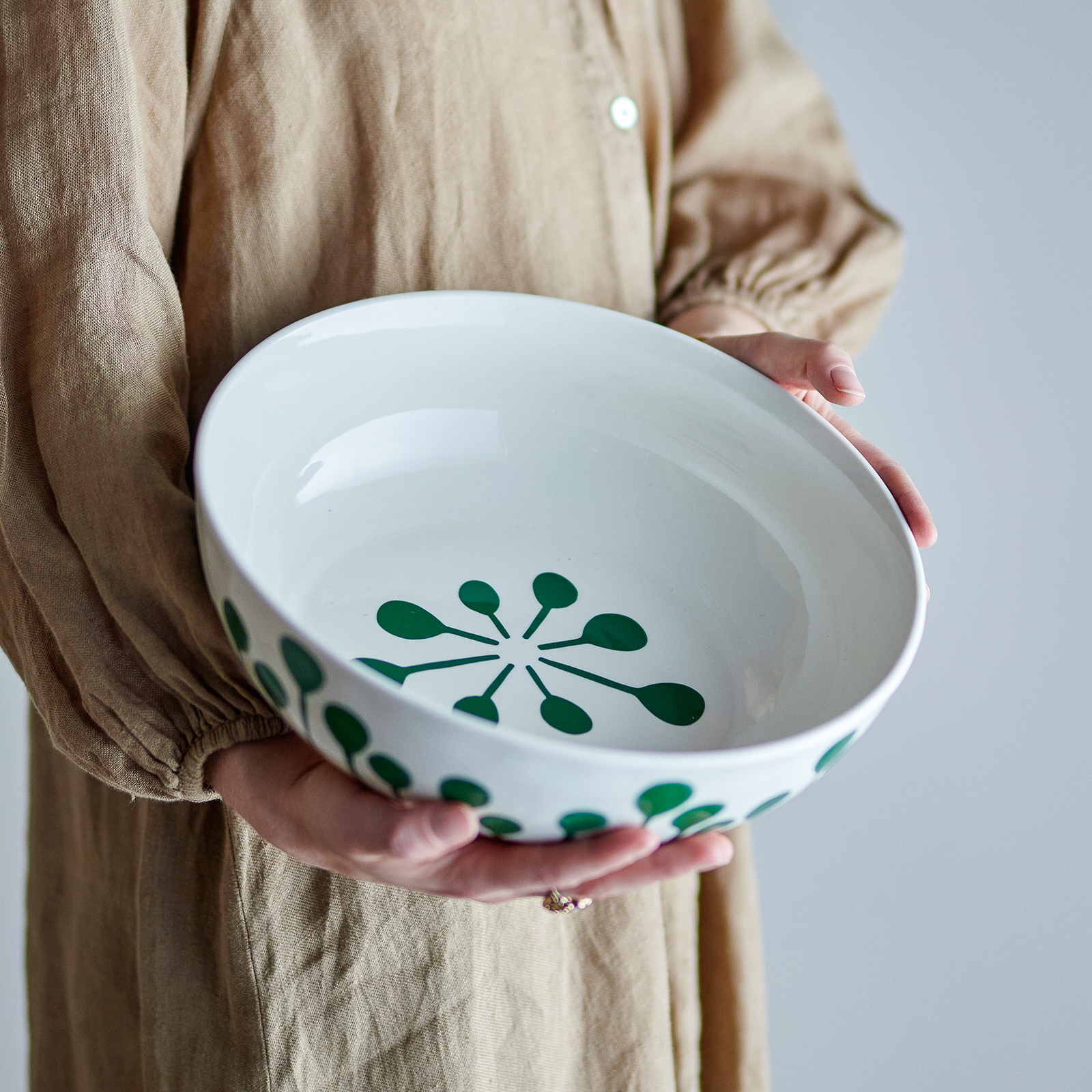 Bol Linora, blanc/vert, hauteur 9 cm, céramique - Bloomingville
