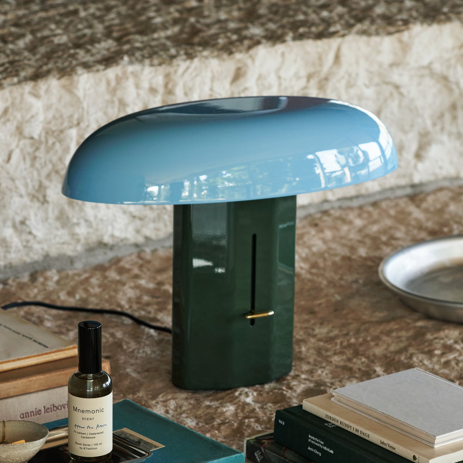 Montera JH42 bordslampa Forest/Sky &Tradition - Vardagsrum - Design - Aluminium - Med lampsk&auml;rm
