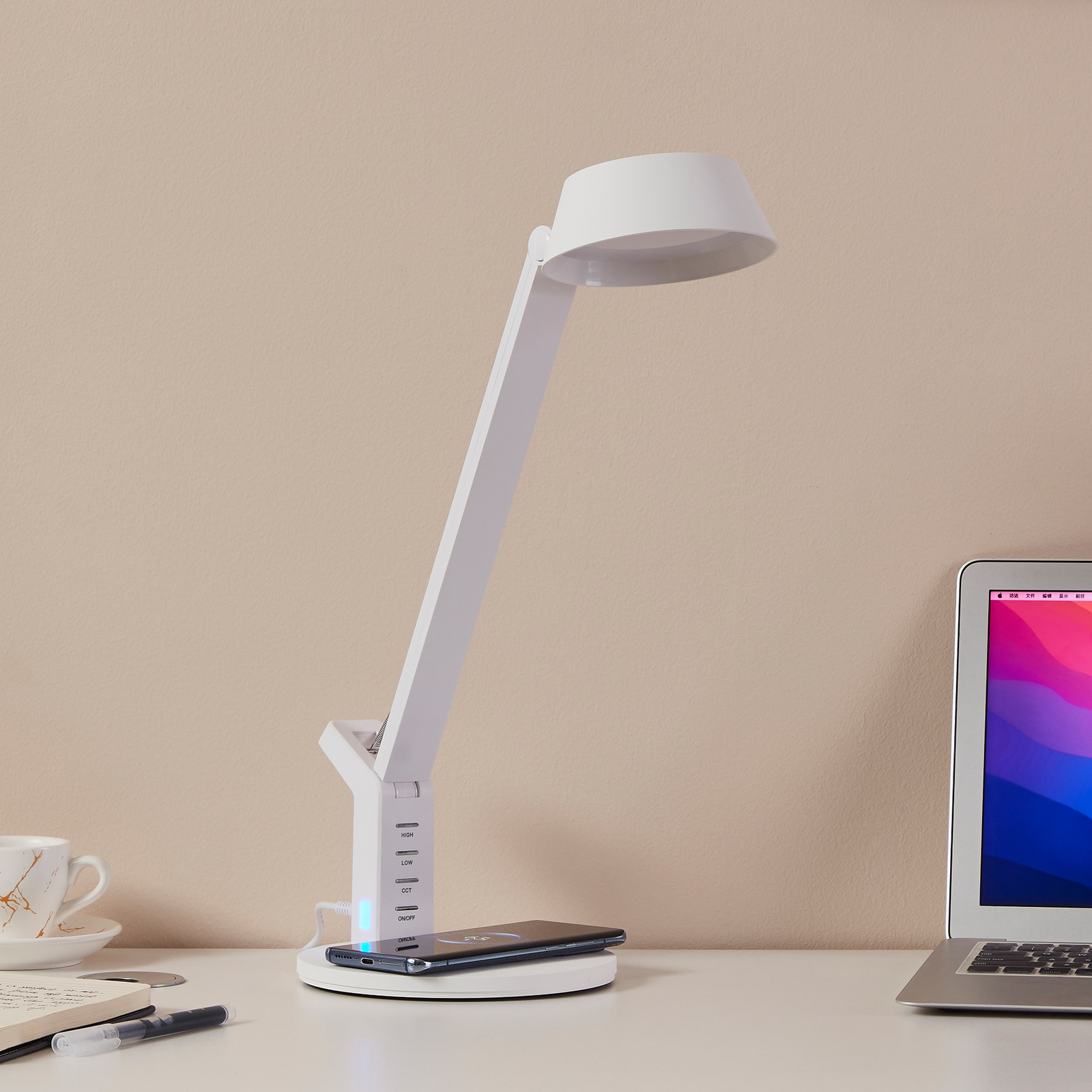 LED galda lampa Banderalo CCT dimmable QI white LED galda lampa Banderalo CCT dimmable QI white