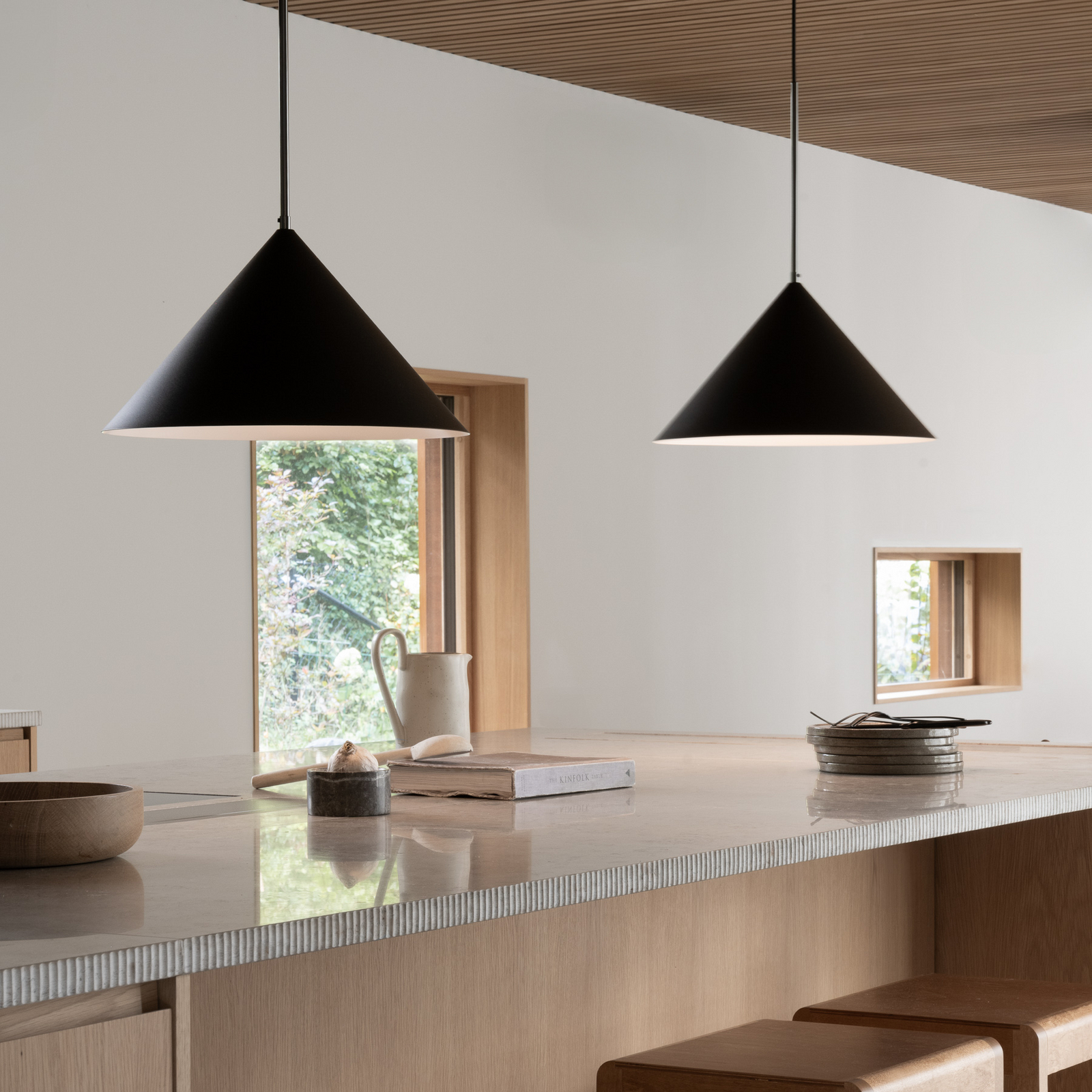 Kuro-riippuvalo, musta, Ø45 cm, metalli, E27 - Watt & Veke