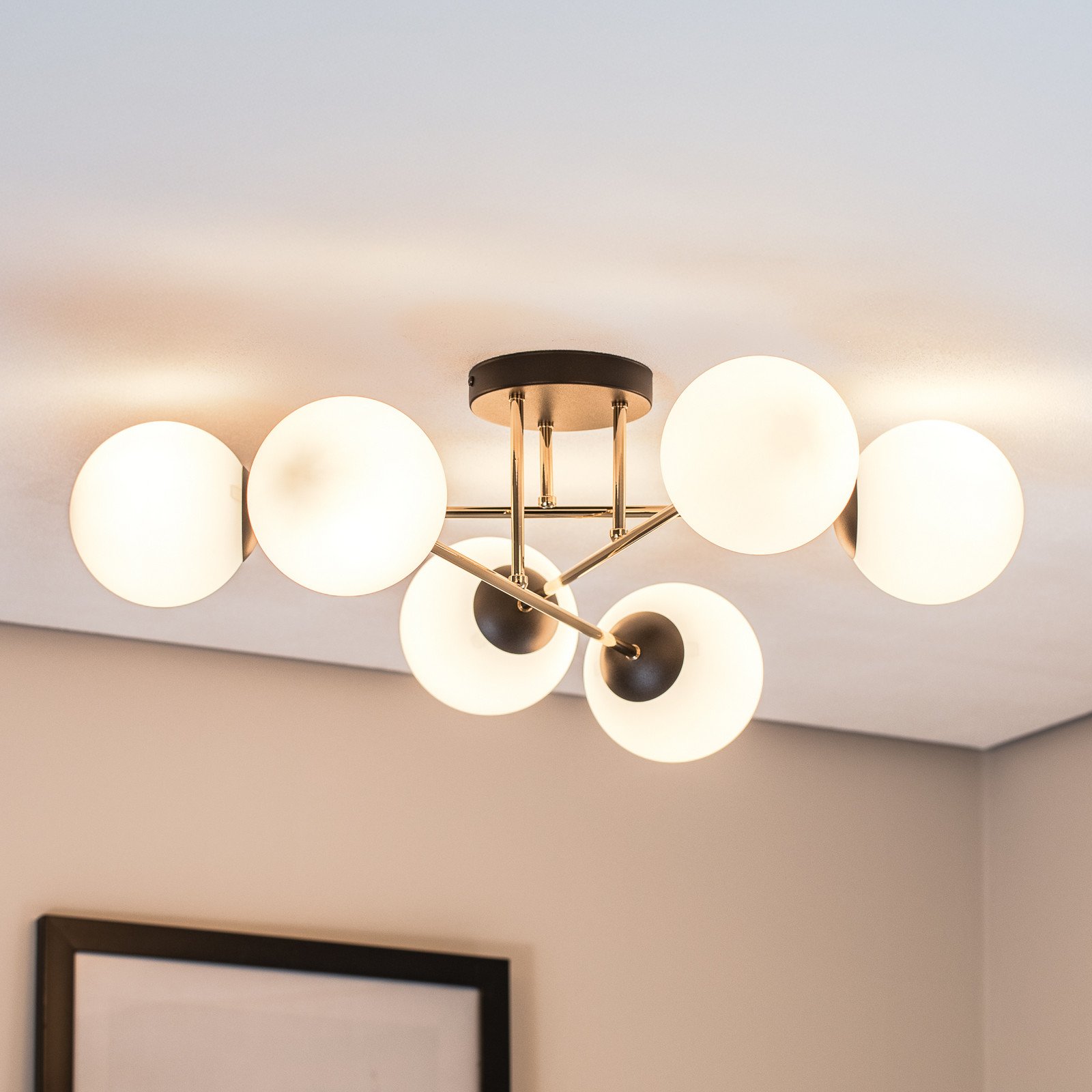 EMIBIG LIGHTING Plafonieră Magnum 6 becuri alb opal / auriu / negru sticlă - Camera de zi / sufragerie - modern - alb opal negru auriu