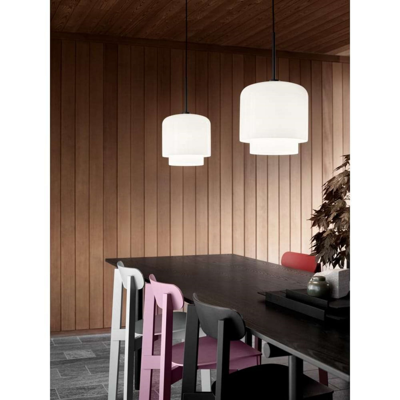 Megumi Pendellampe, Ø 28 cm, schwarz/opal PLEASE WAIT to be SEATED - Esszimmer - Metall