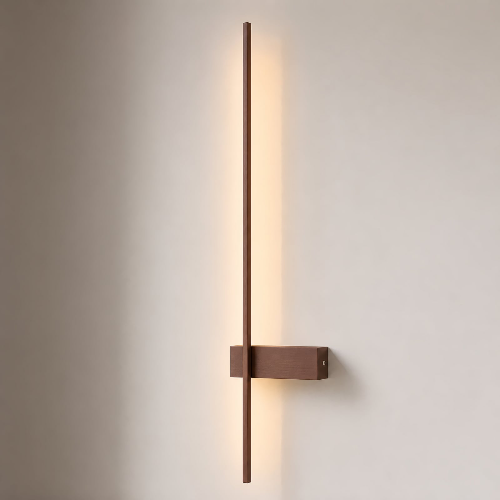 Natsumi LED-vegglampe, 90 cm, aluminium, brun, metallisk – Lindby Natsumi LED-vegglampe, 90 cm, aluminium, brun, metallisk – Lindby