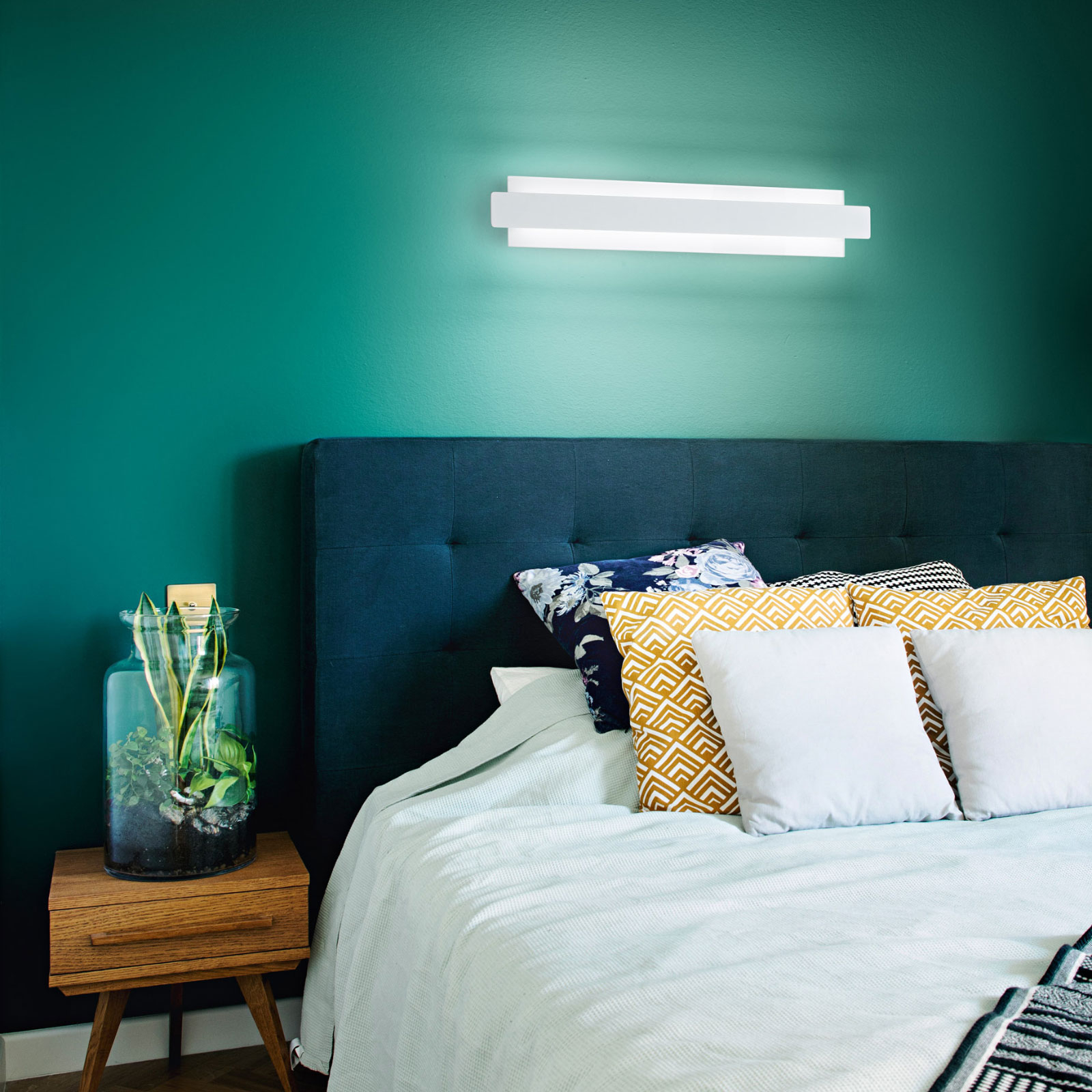 LED-Wandleuchte Regolo mit Metallfront