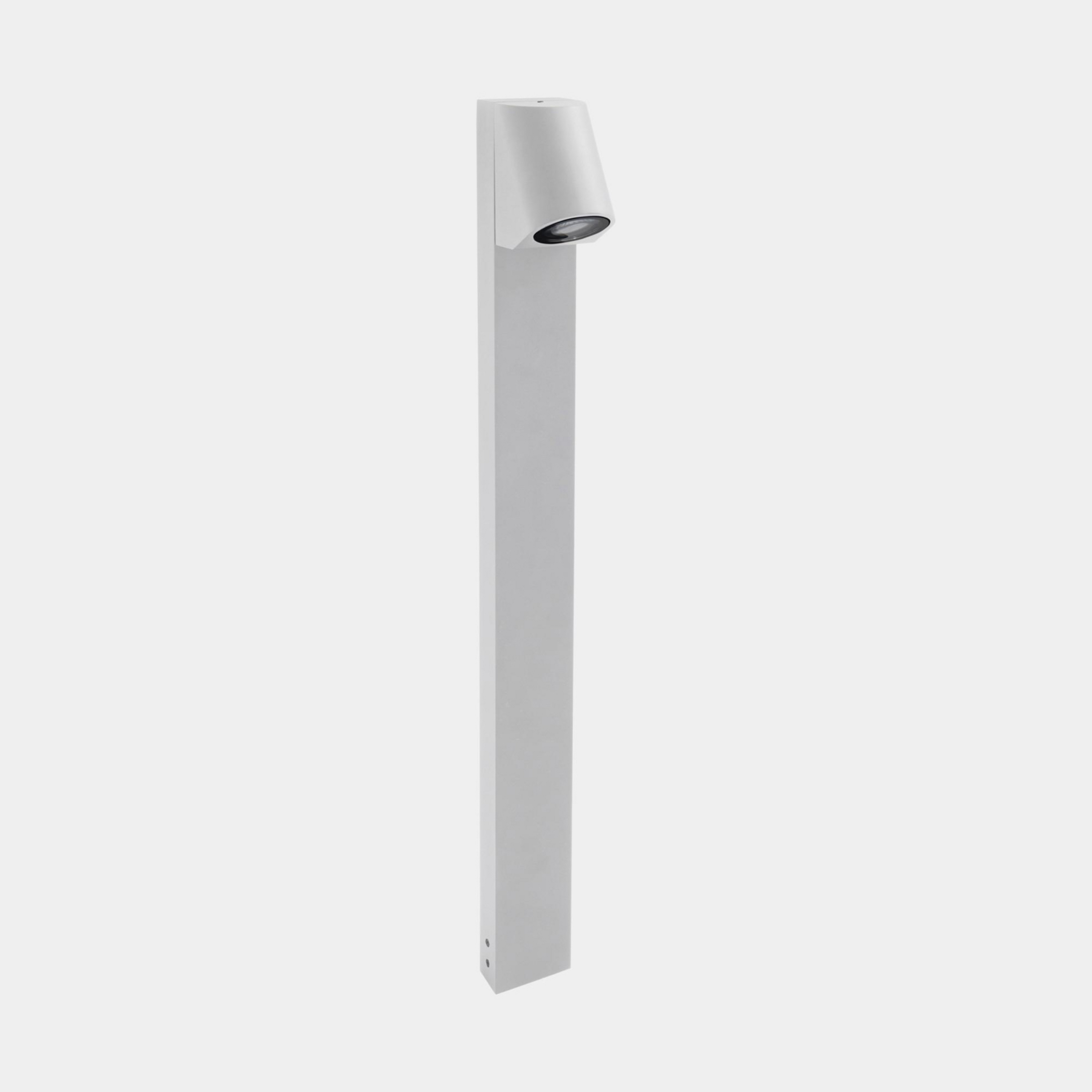 LEDS-C4 Borne lumineuse Eko Inclined, blanche, hauteur 80 cm, aluminium
