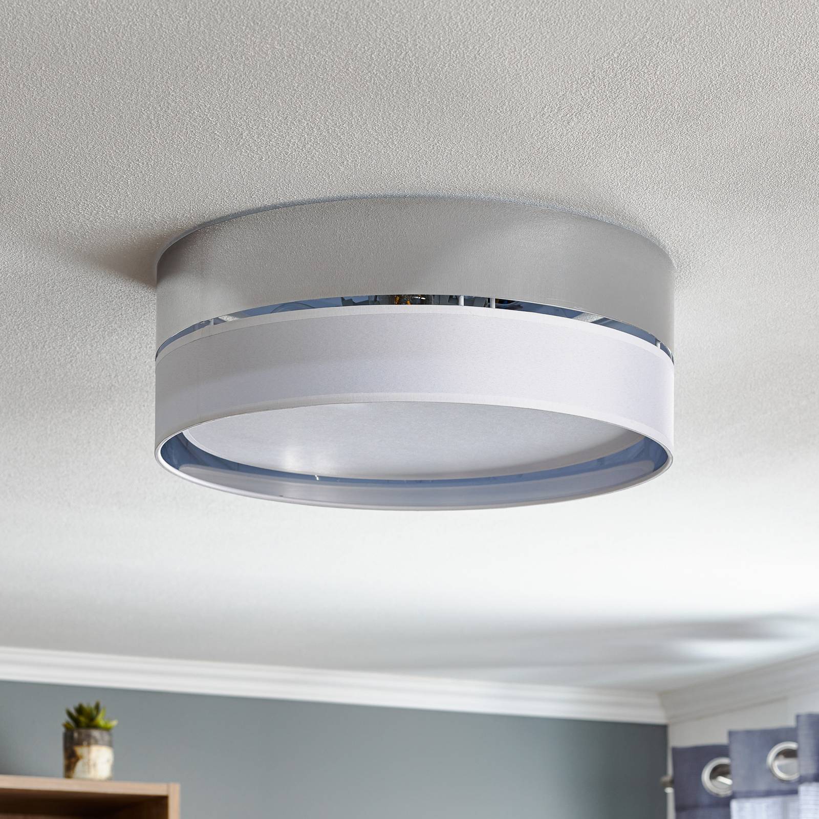 Lampa sufitowa Hilton, biała/srebrna, Ø 45 cm