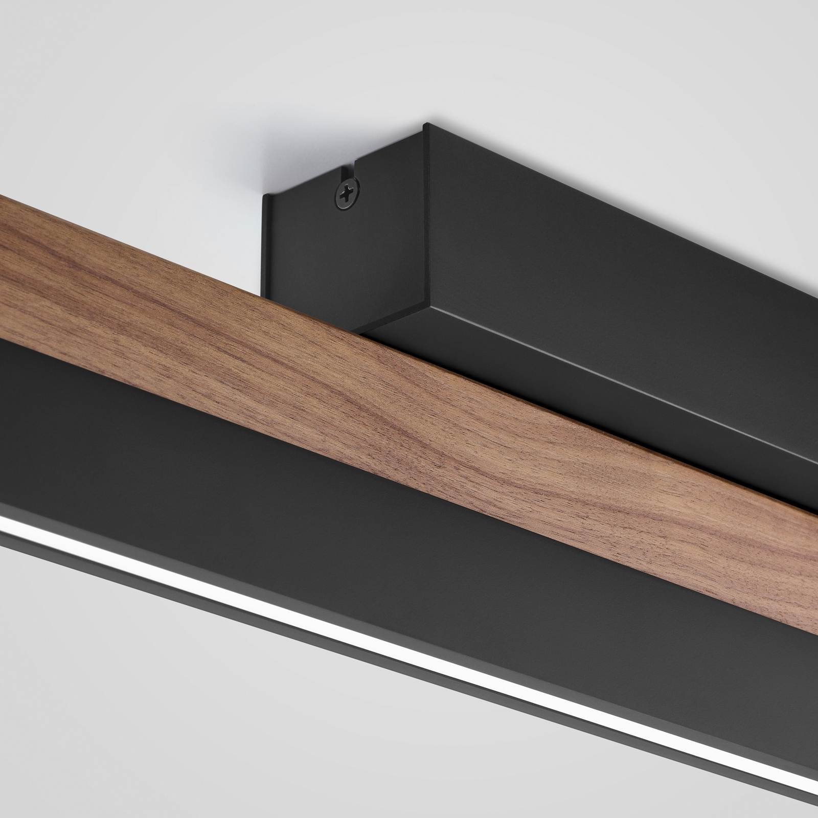 Stropné svietidlo Quitani LED Keijo, čierna/orech