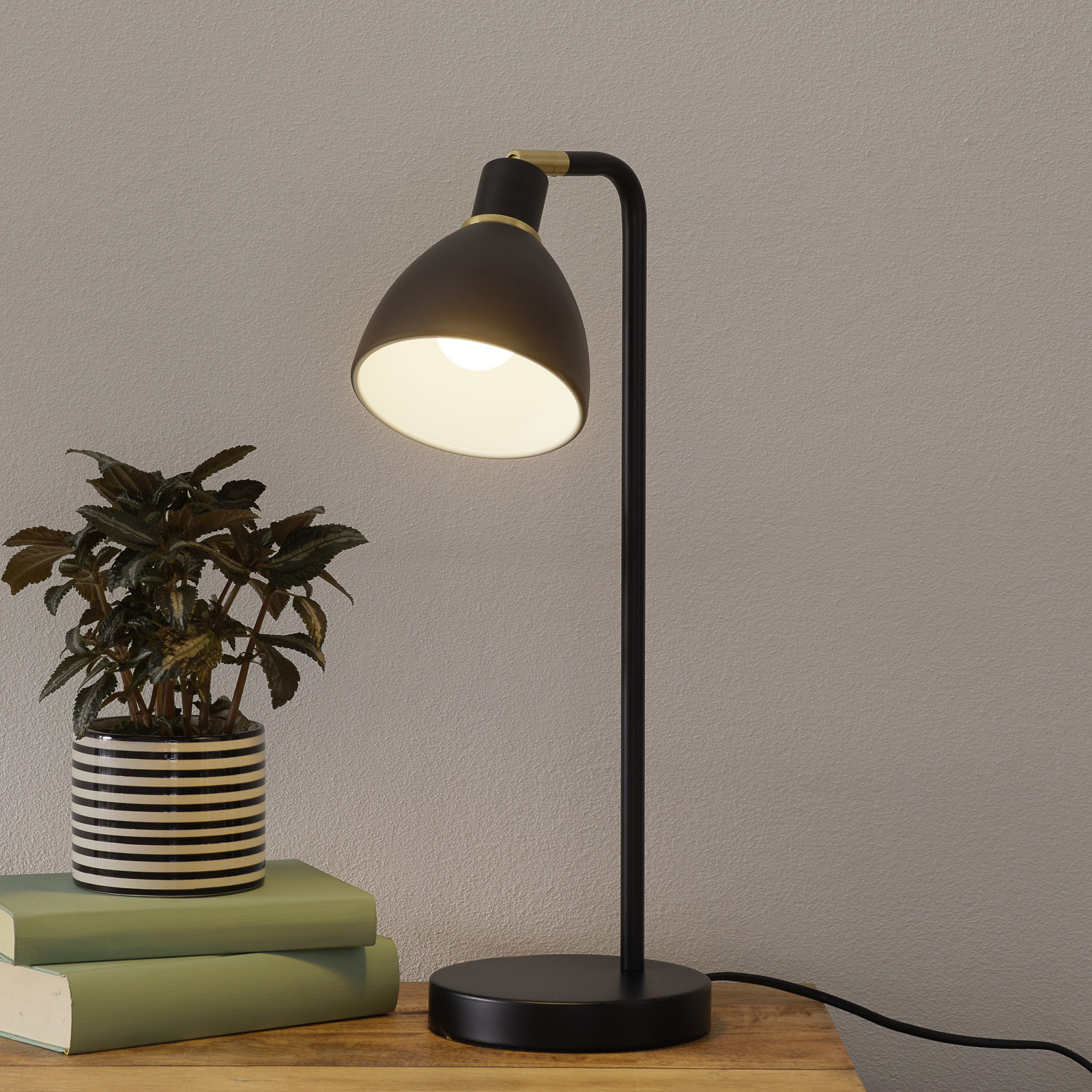 Lámpara de mesa Ray para el escritorio