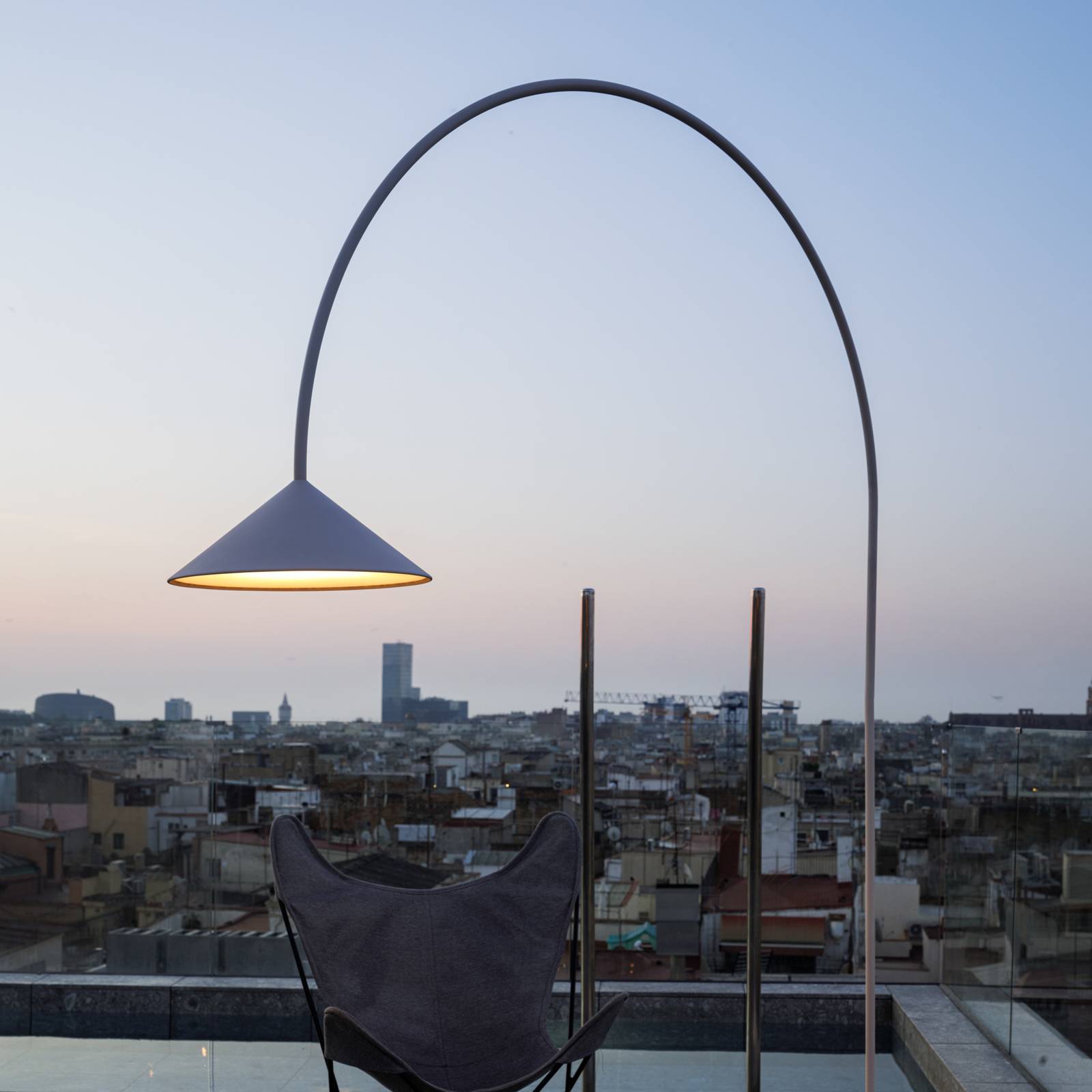  Vibia Vibia Led Outdoor Floor Lamp Out, Beige Height 242 Cm Ip44 2,700k 