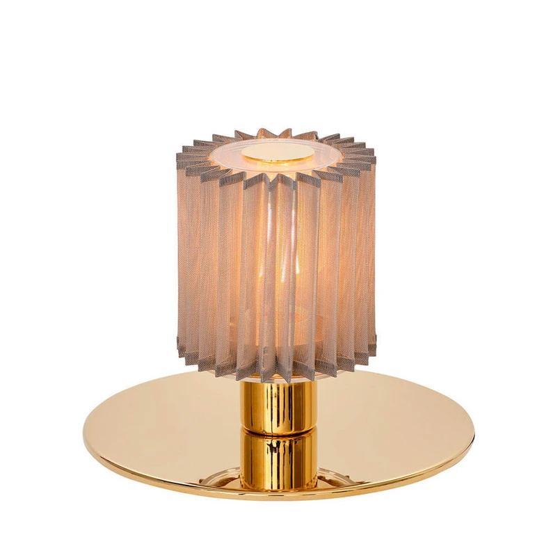 In the Sun 220 Tischleuchte Gold/Silver - DCW