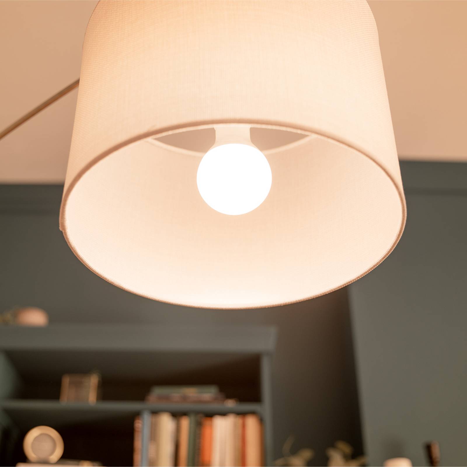 Philips LED E27 13W 1521lm 2 700K mat 3 szt.