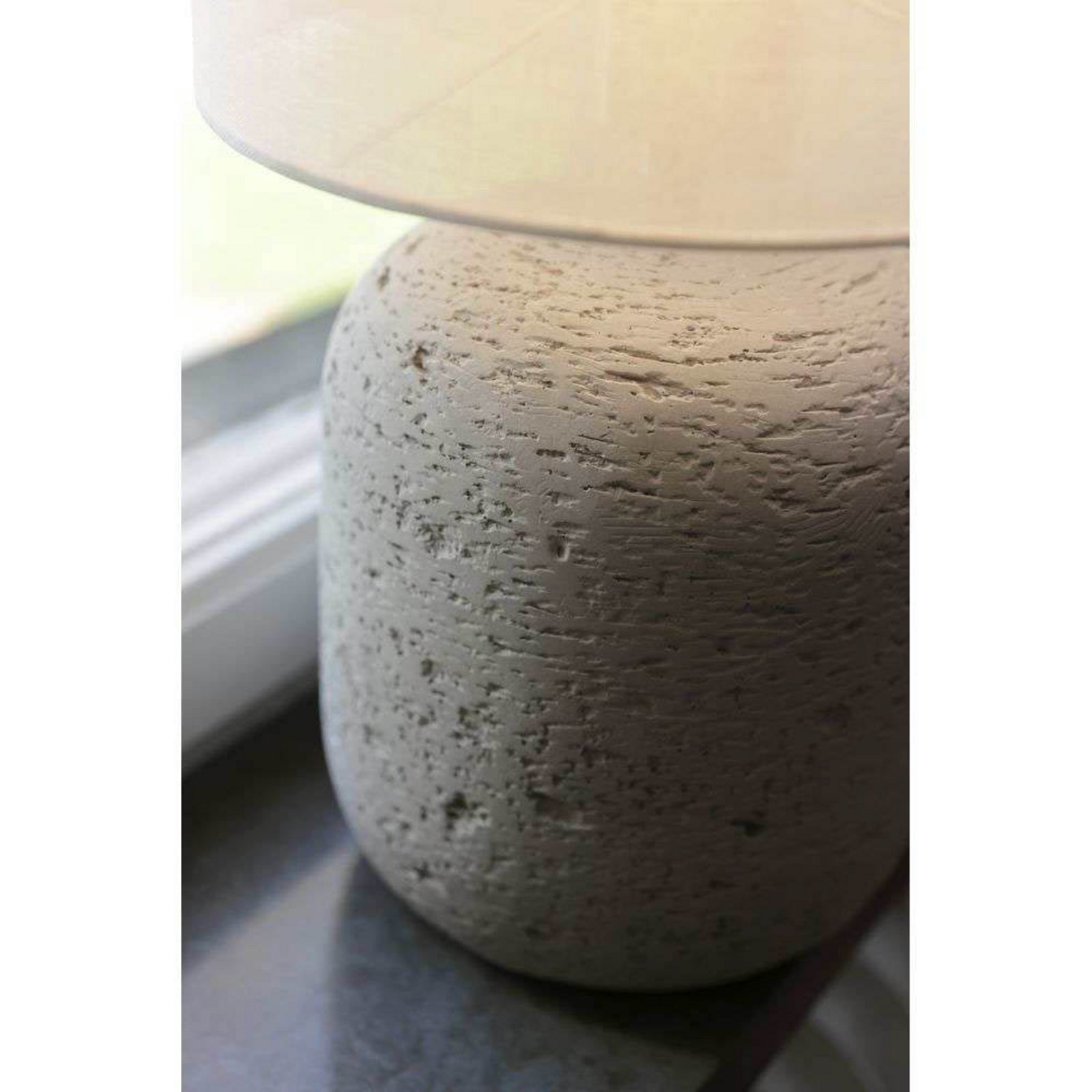 Montagna Bordlampe H44cm Grey/Offwhite - Markslöjd